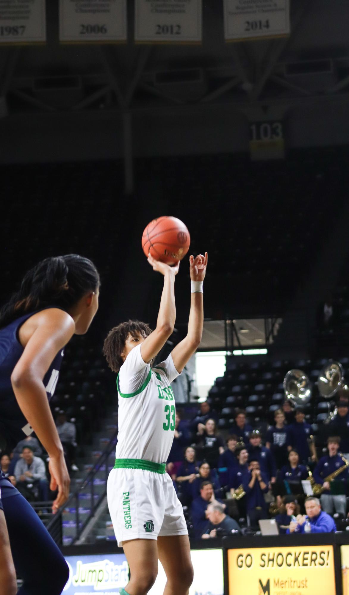 Girls basketball state championship vs. Blue Valley (Photos by Ava Mbawuike)