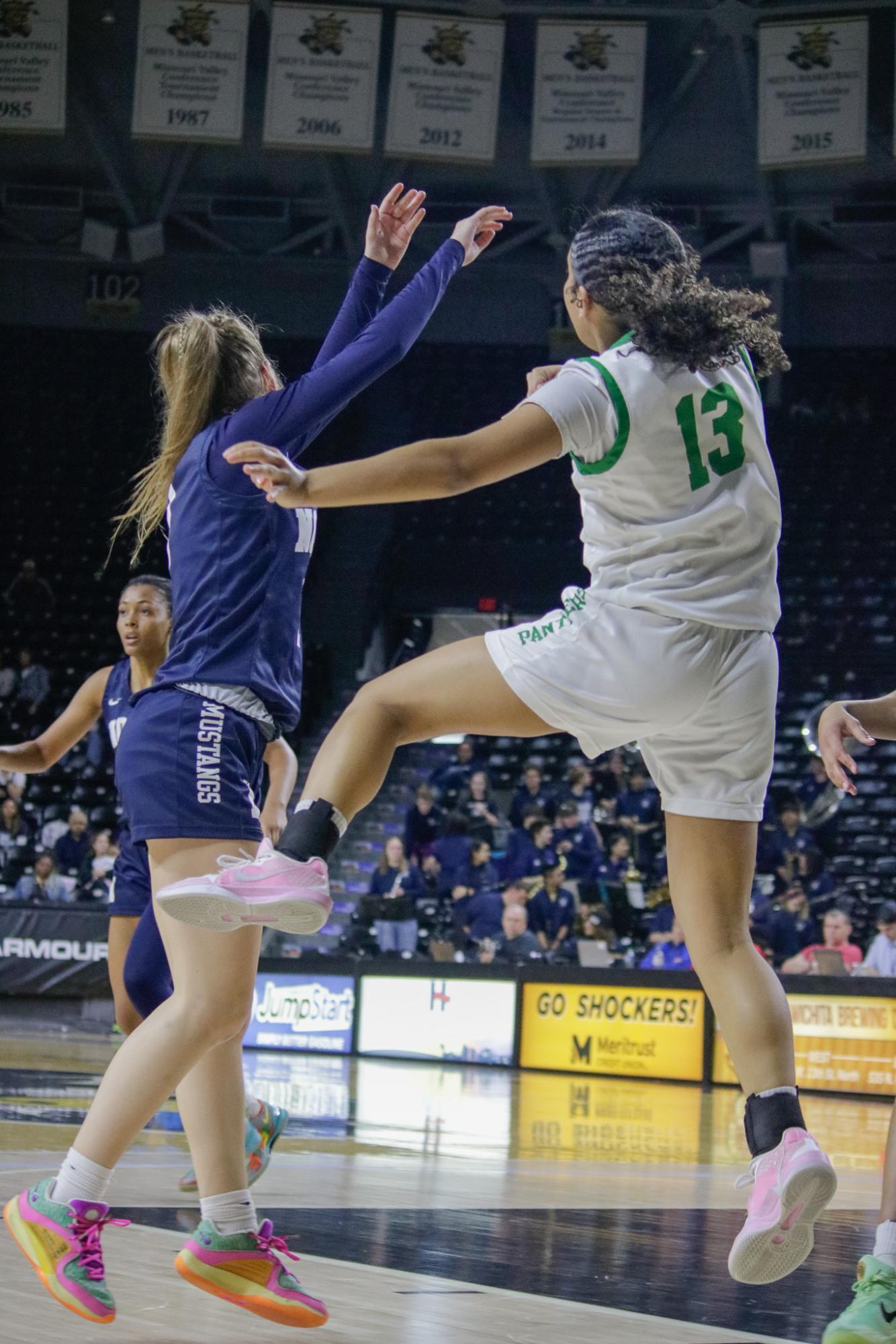 Girls state basketball vs. Blue Valley North (Photos by Persephone Ivy)