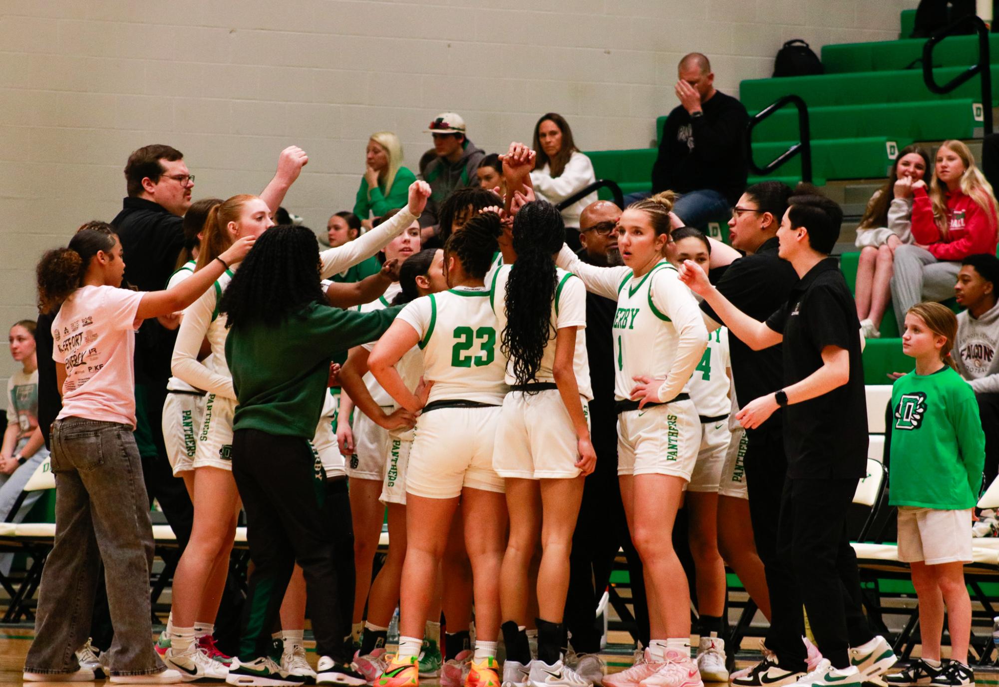 Girls basketball sub-state finals vs. Garden City (Photos by Ava Mbawuike)