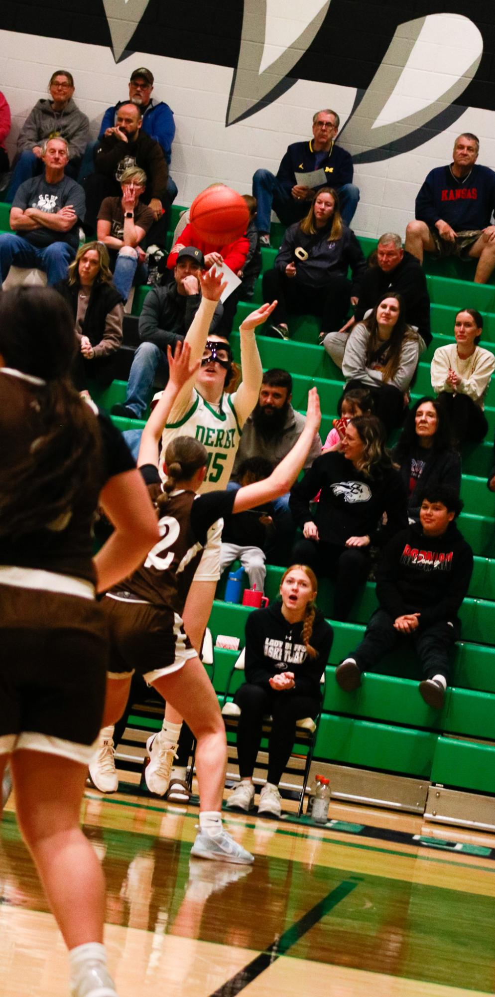 Girls basketball sub-state finals vs. Garden City (Photos by Ava Mbawuike)