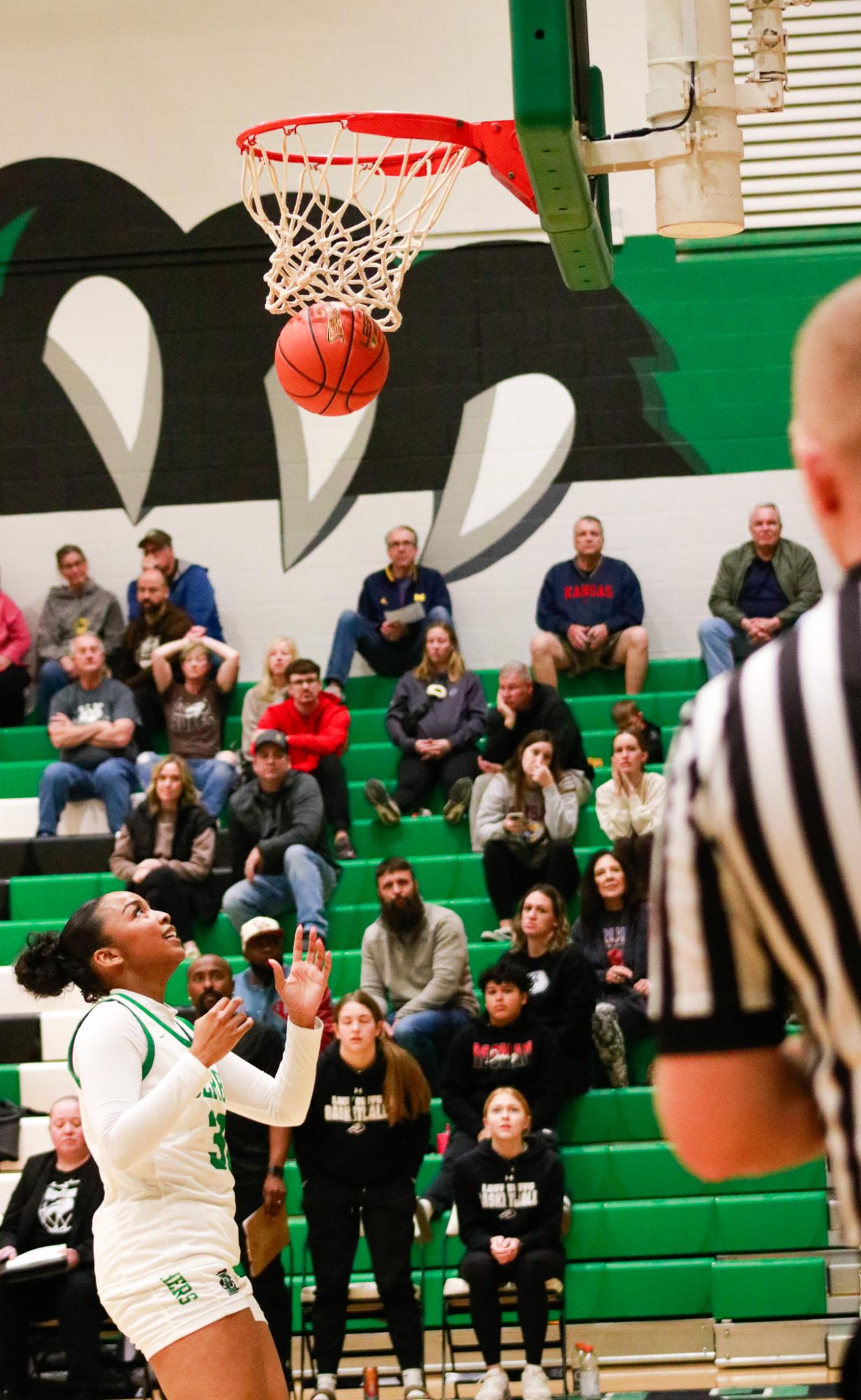 Girls basketball sub-state finals vs. Garden City (Photos by Ava Mbawuike)