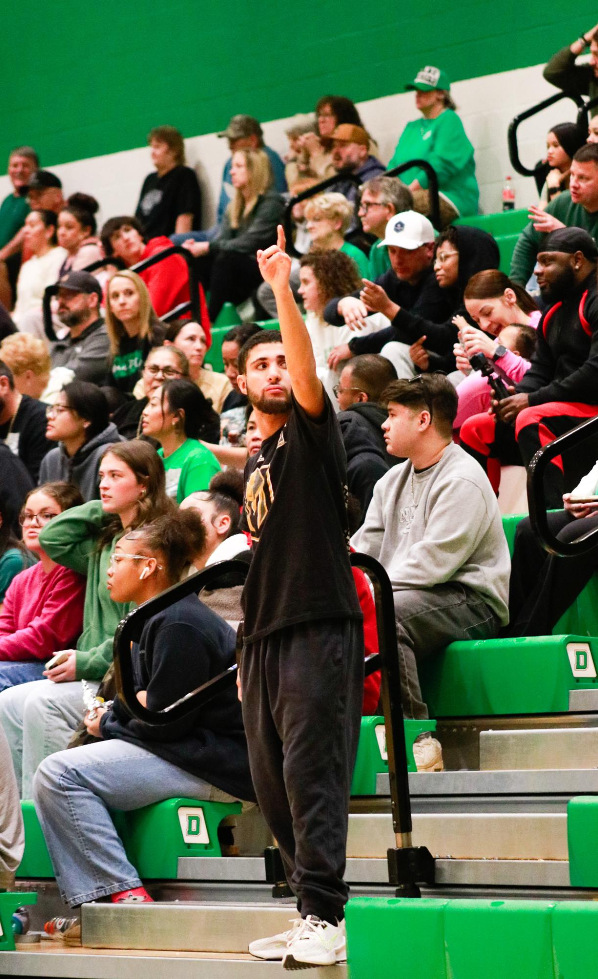 Girls basketball sub-state finals vs. Garden City (Photos by Ava Mbawuike)