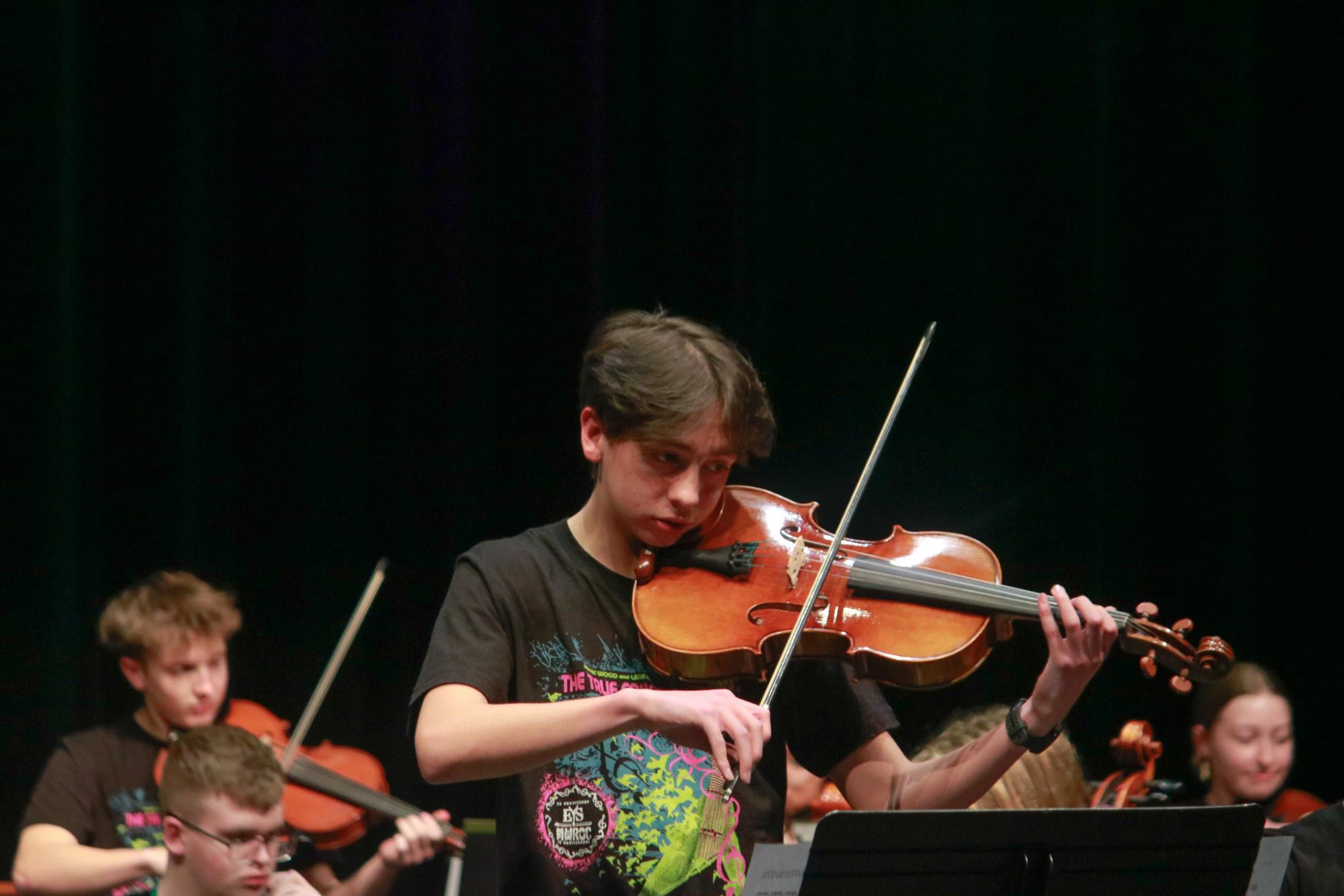 Orchestra concert with Mark Wood (Photos by Persephone Ivy)