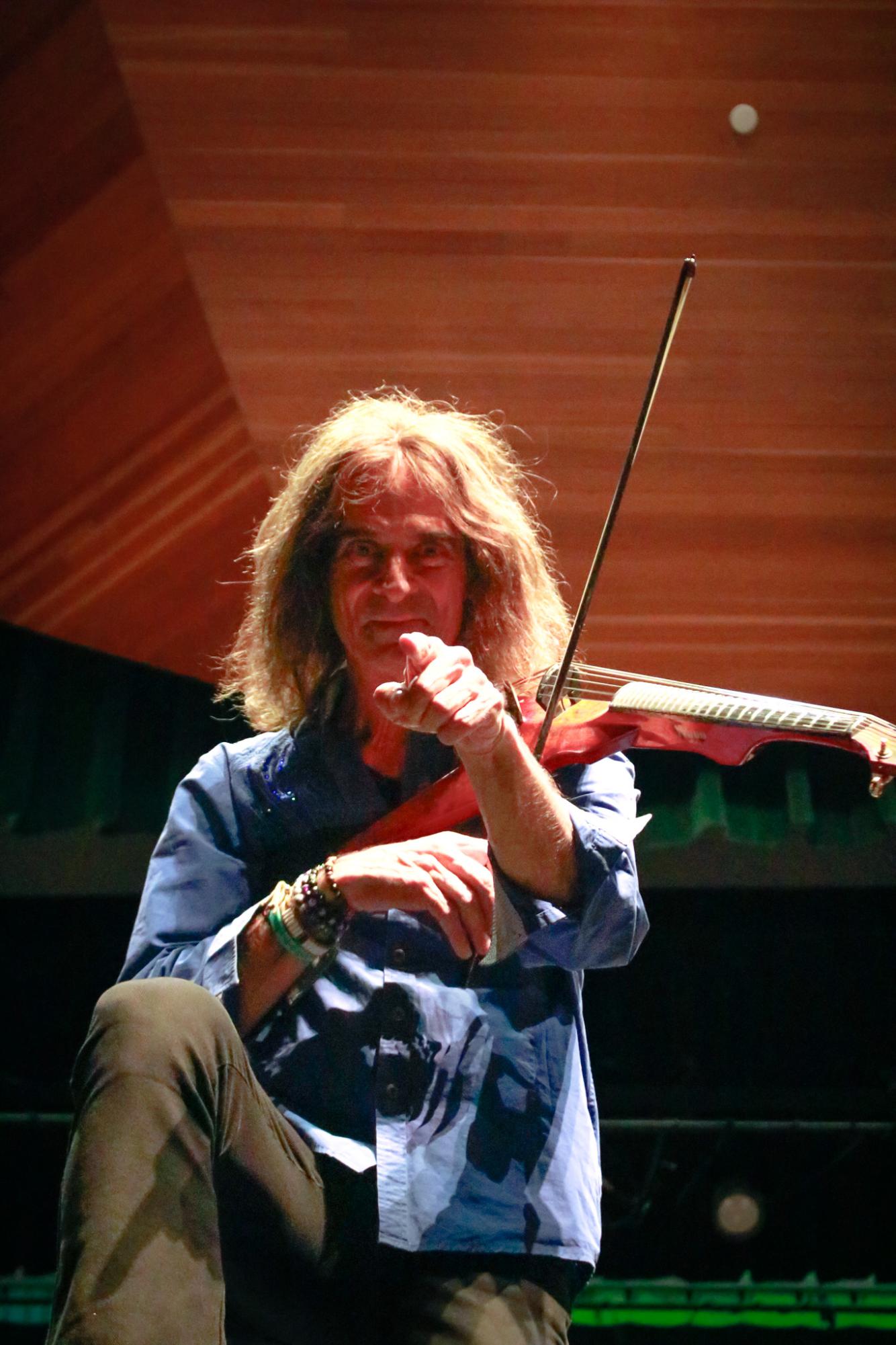 Orchestra concert with Mark Wood (Photos by Persephone Ivy)