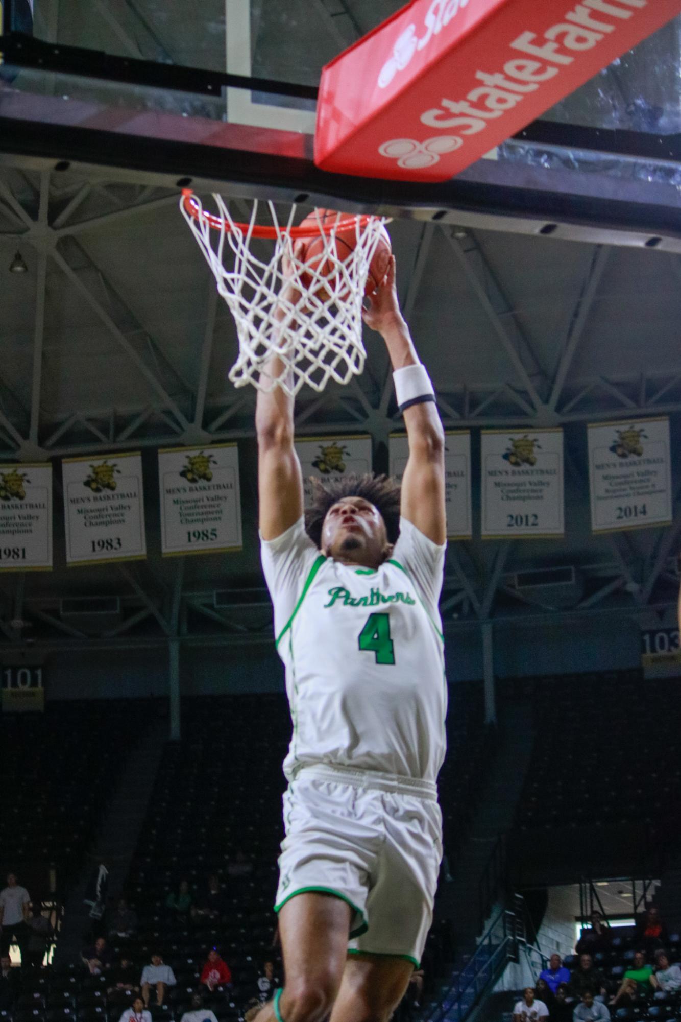 Boys varsity basketball vs. Olathe North (Photos by Persephone Ivy)