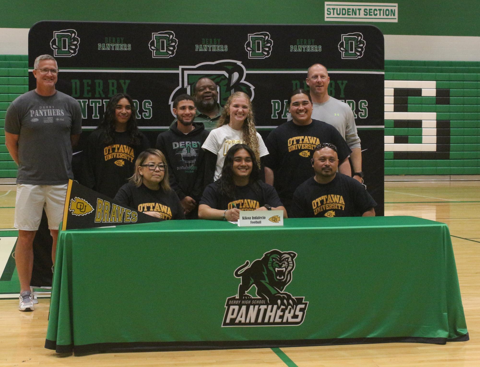 Signing Day (Photos by Abbie Villarreal)