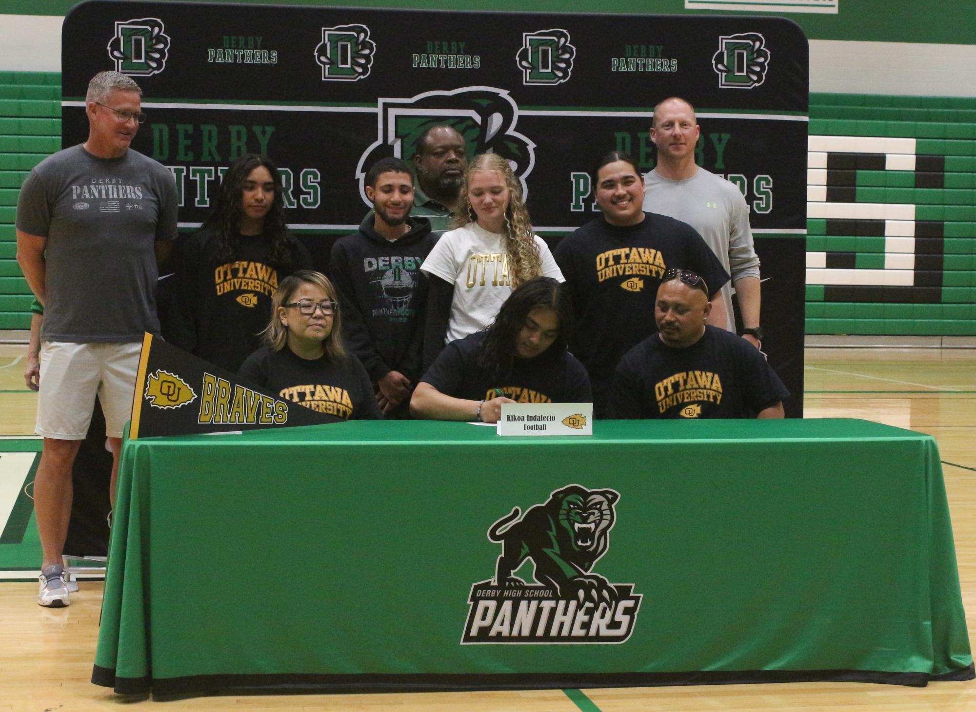 Signing Day (Photos by Abbie Villarreal)