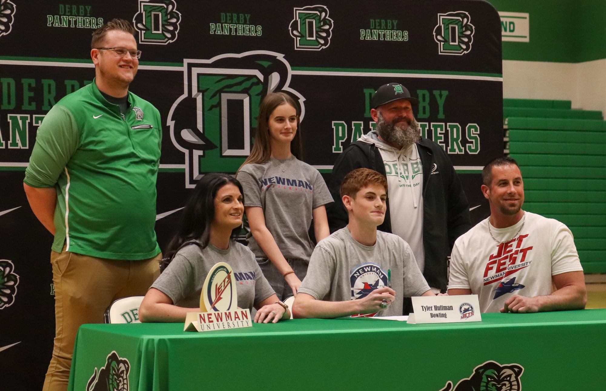 Signing Day (Photos by Sophie Segelke)