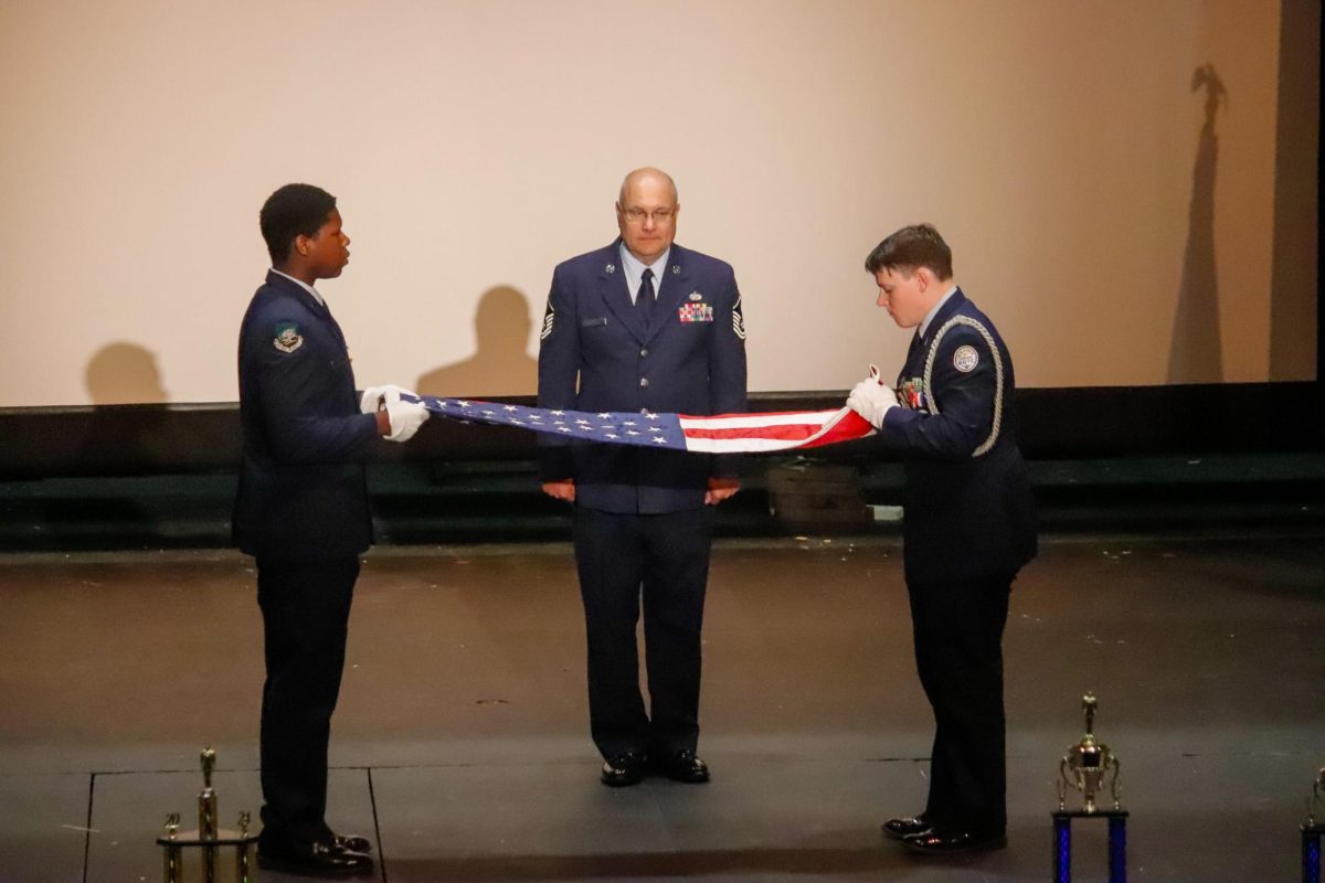 ROTC tributes retiring teacher  