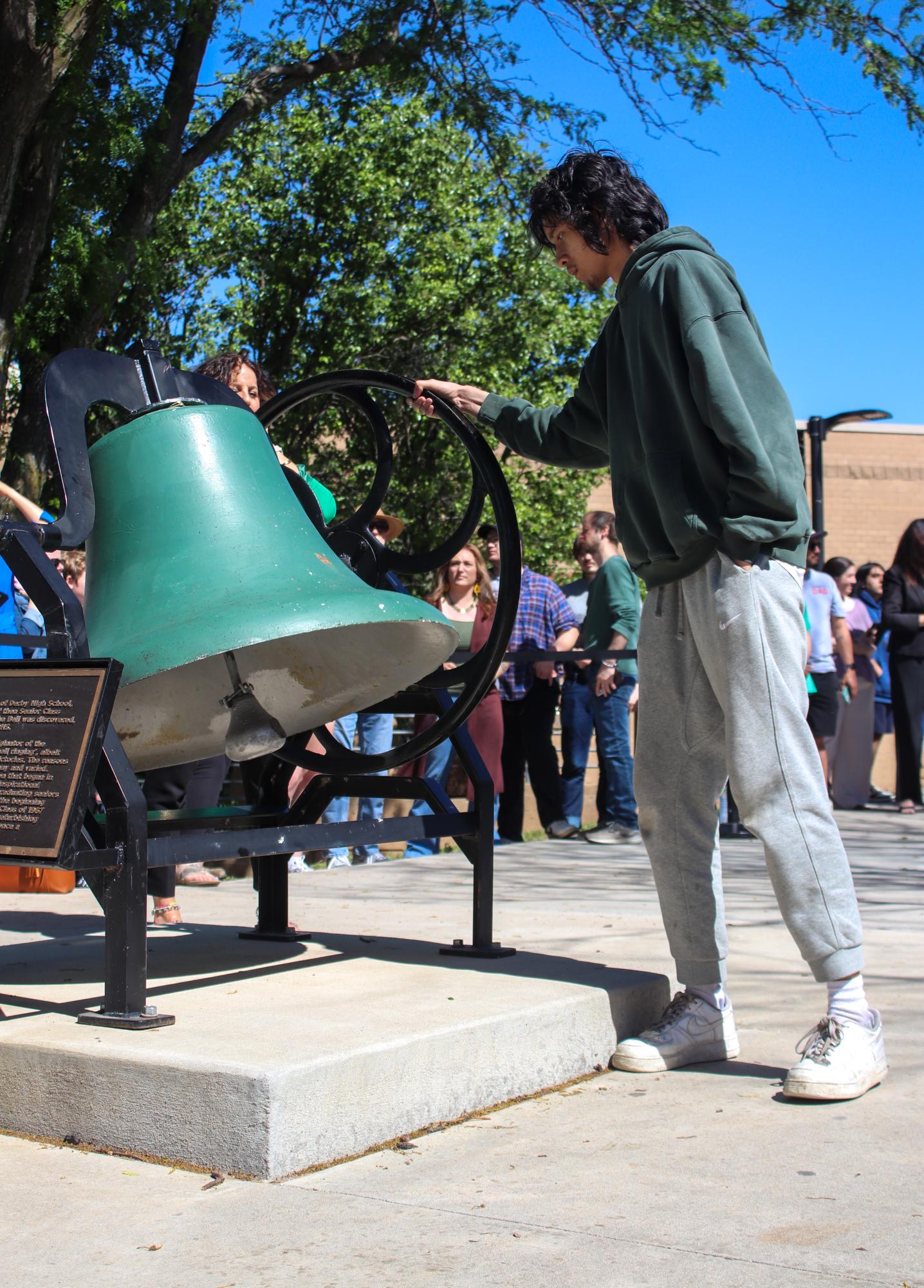 Bell Ringing (Photos by Holly Bookout)