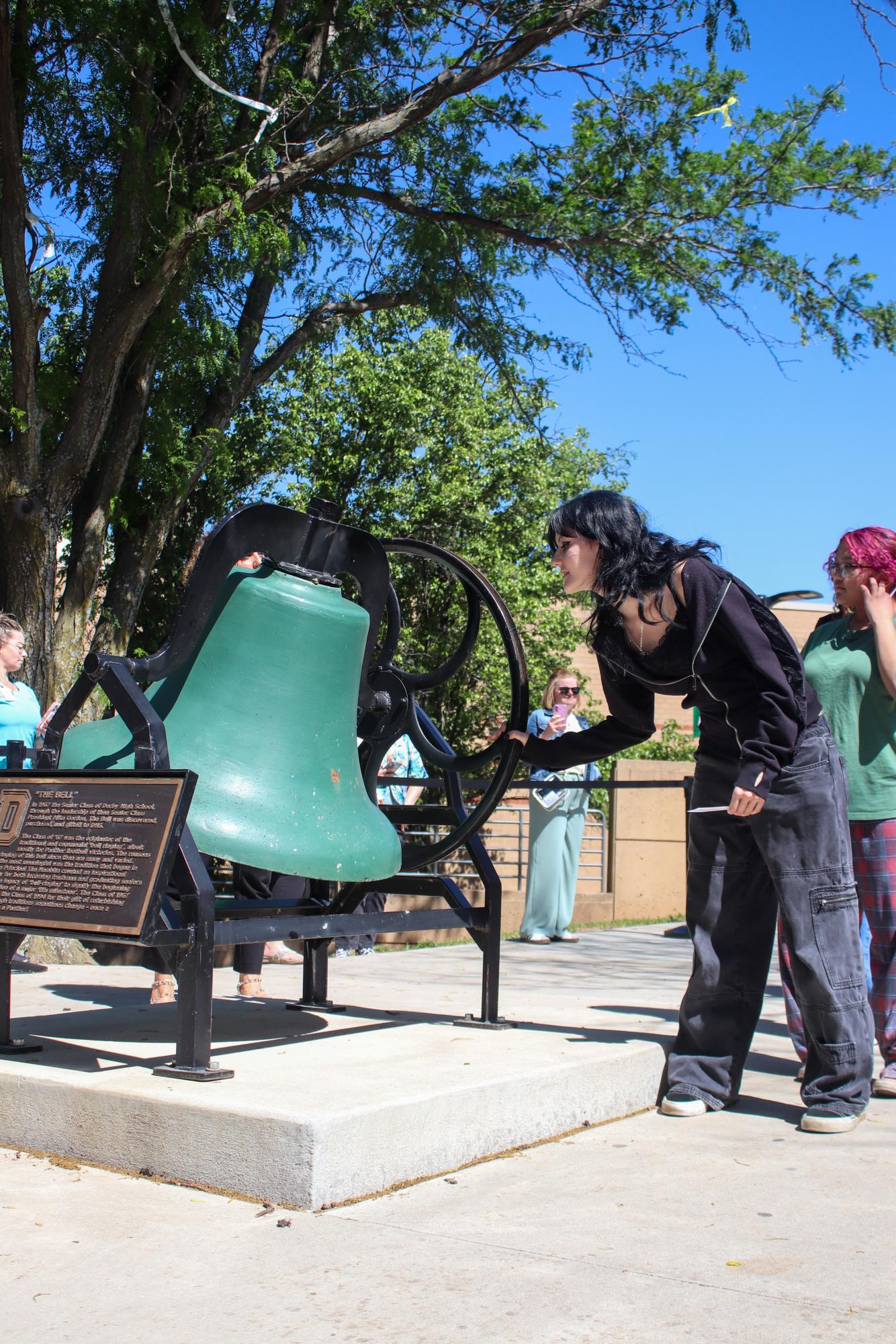 Bell Ringing (Photos by Holly Bookout)