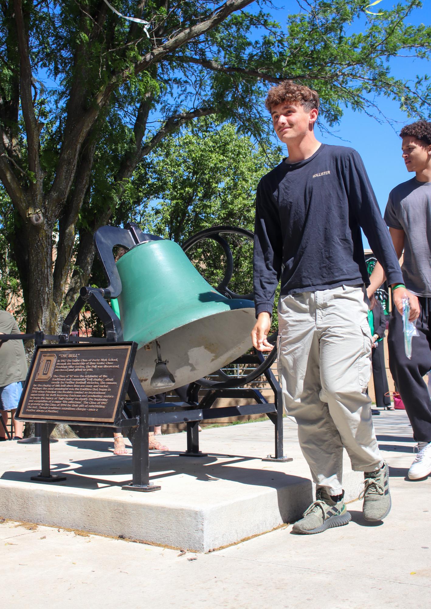 Bell Ringing (Photos by Holly Bookout)