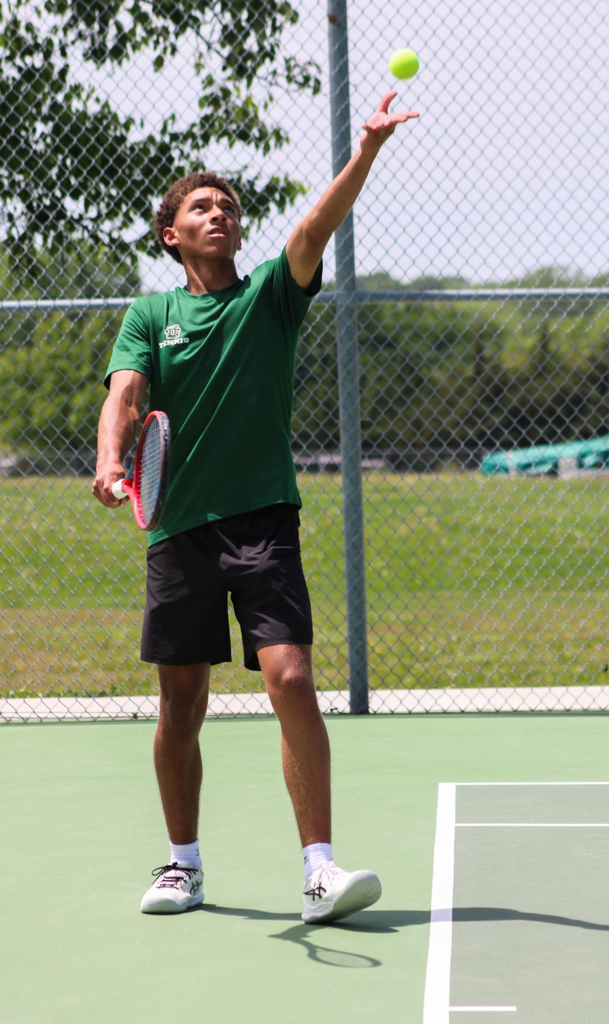 Boys varsity tennis AVCTL