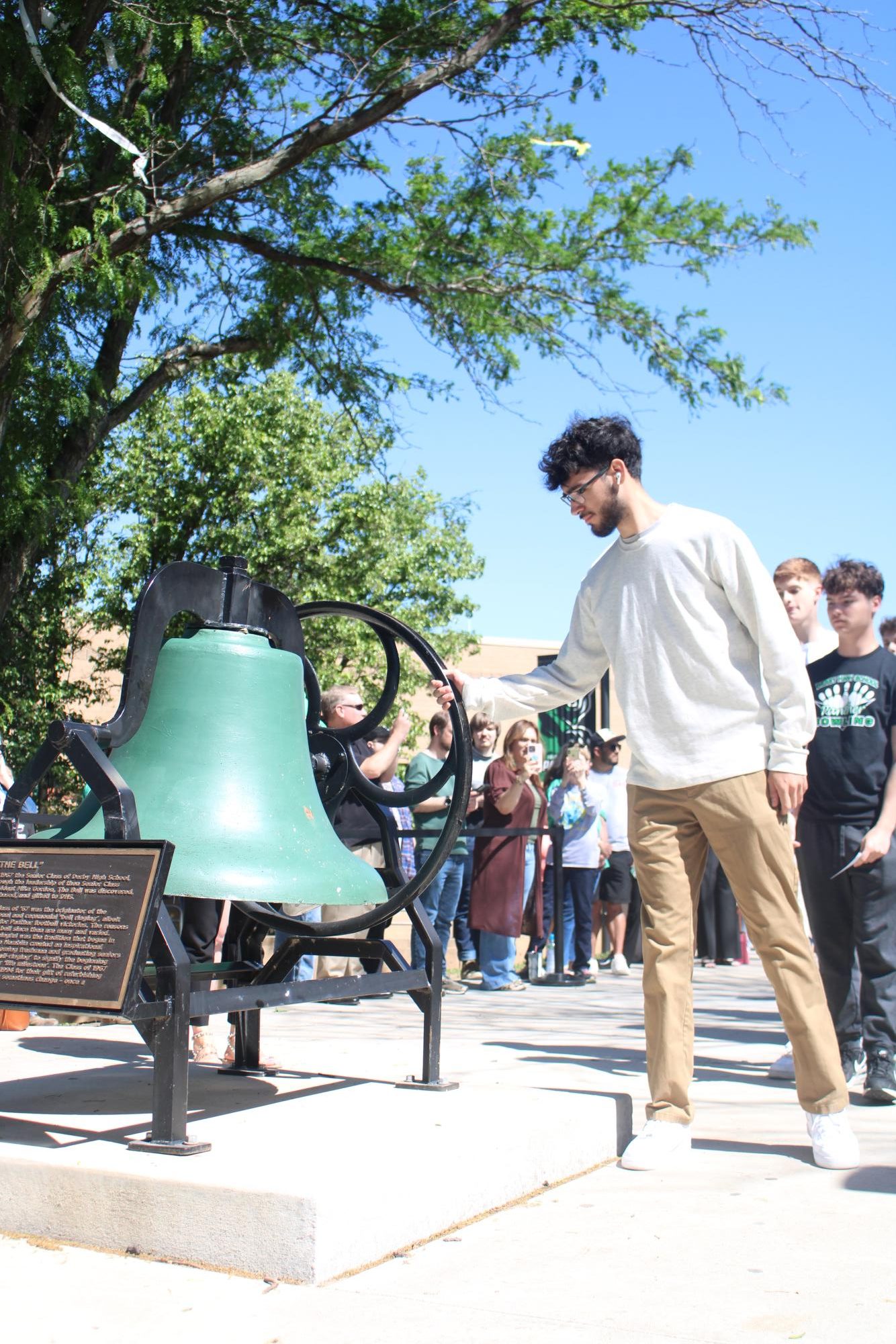 Bell ringing (Photos by Alexis King)