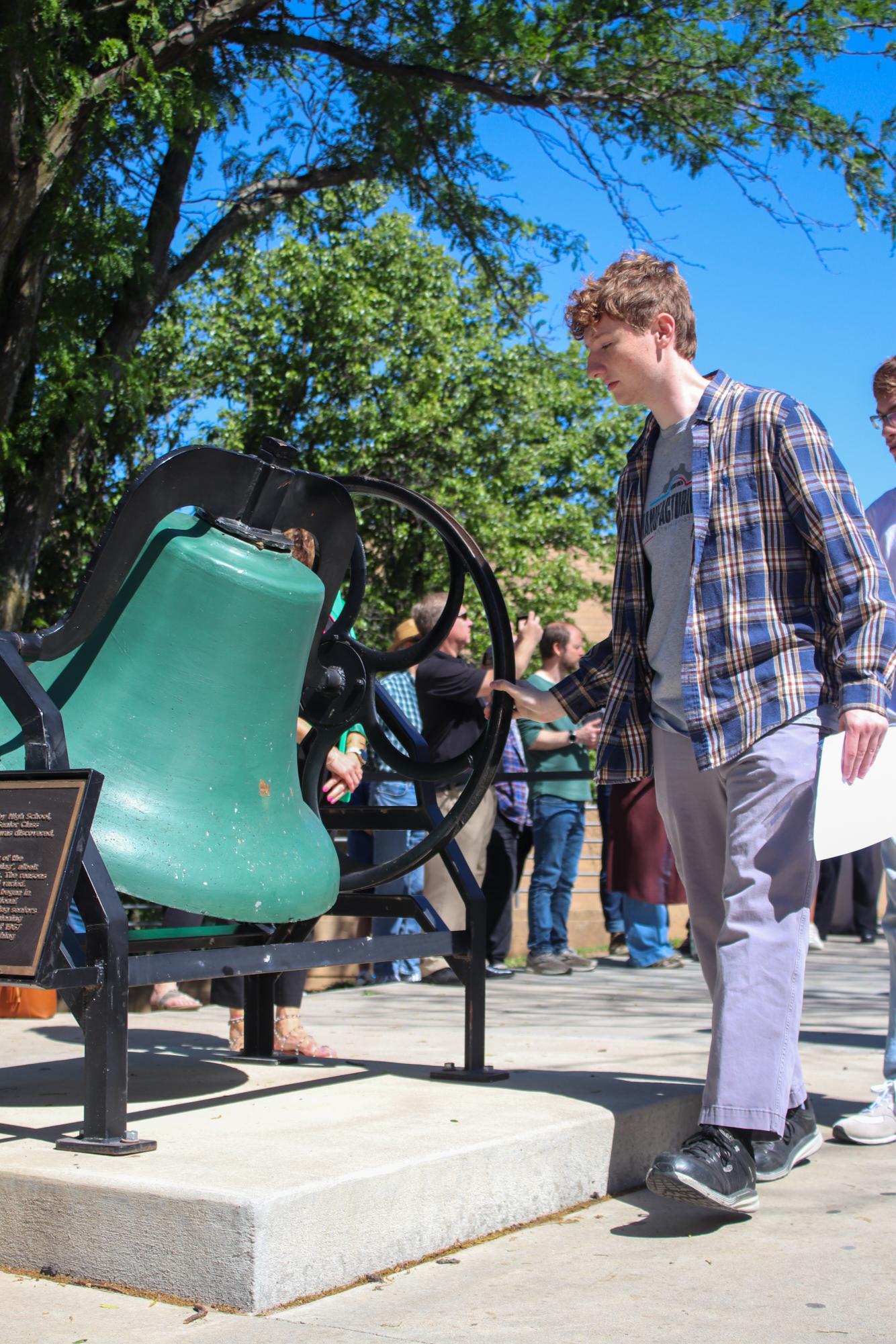 Bell Ringing (Photos by Holly Bookout)