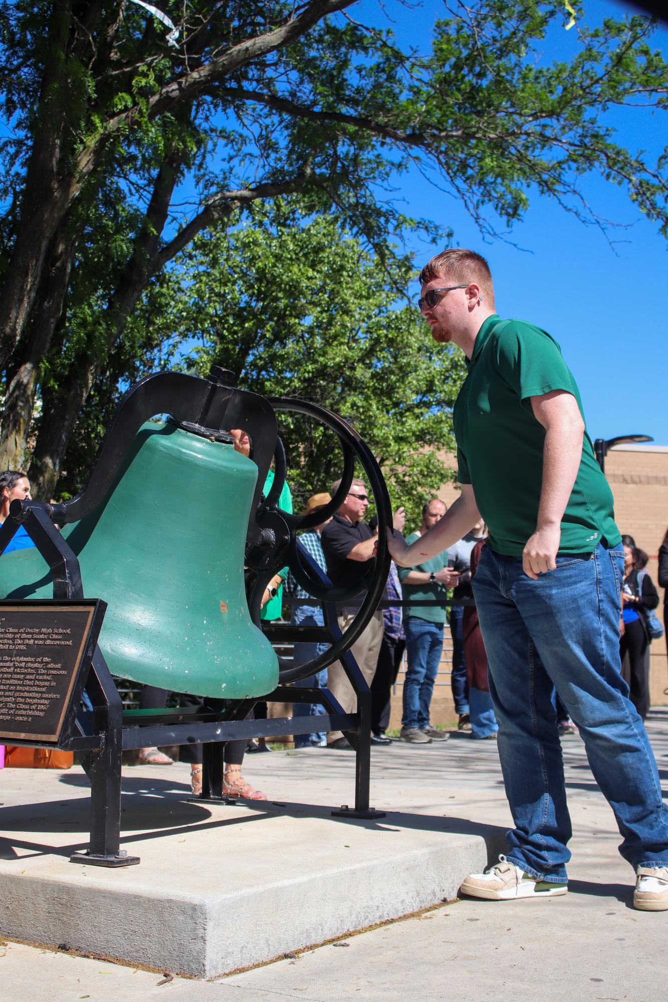 Bell Ringing (Photos by Holly Bookout)