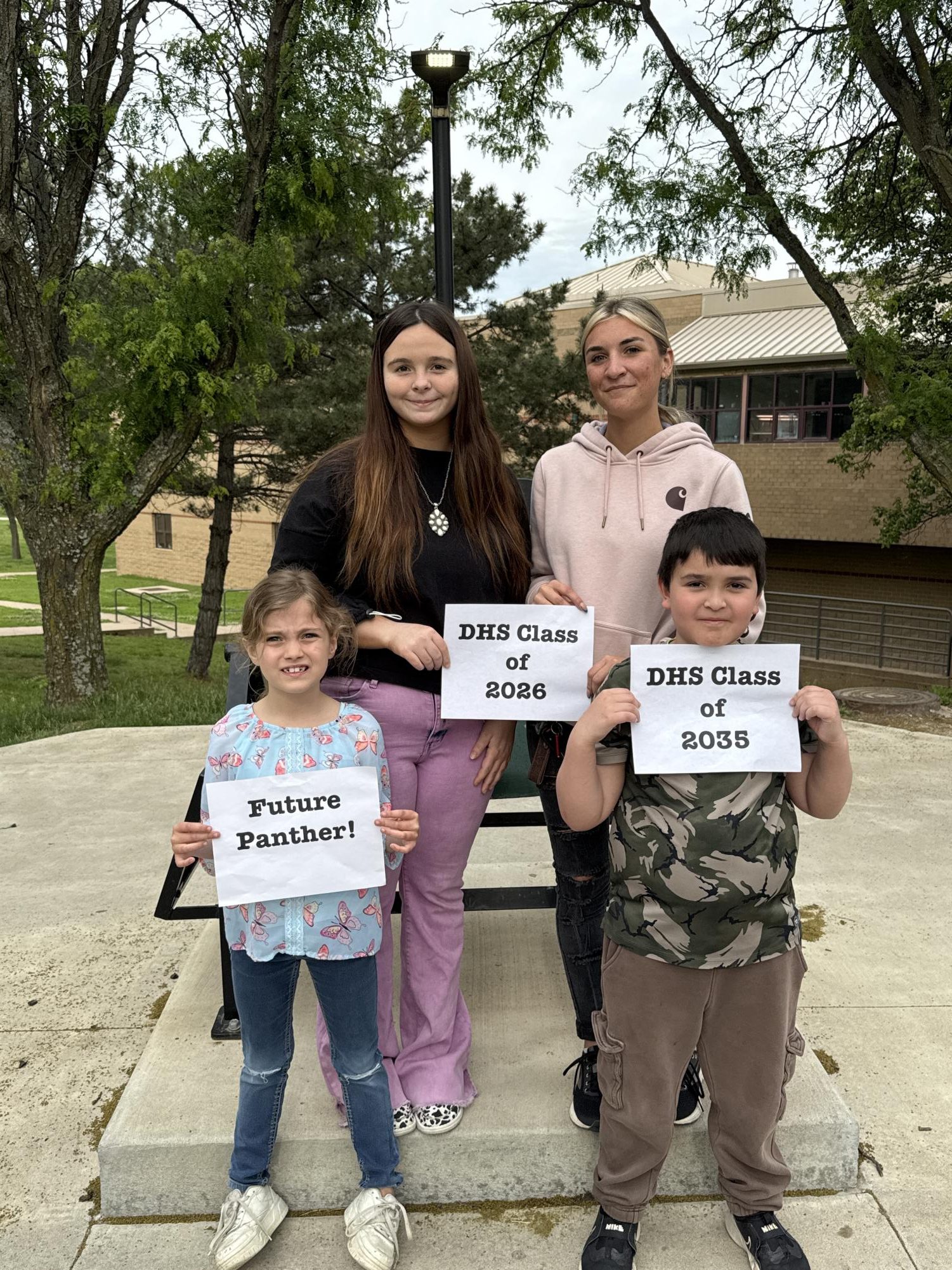 2nd Grade Buddies (Photos By France Cueto)