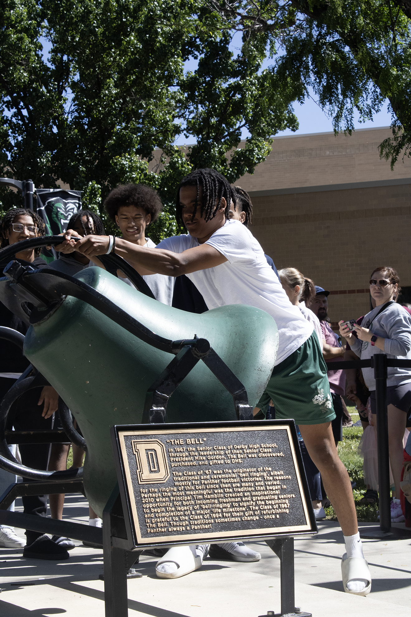 Bell ringing (Photos by Madison Quade)