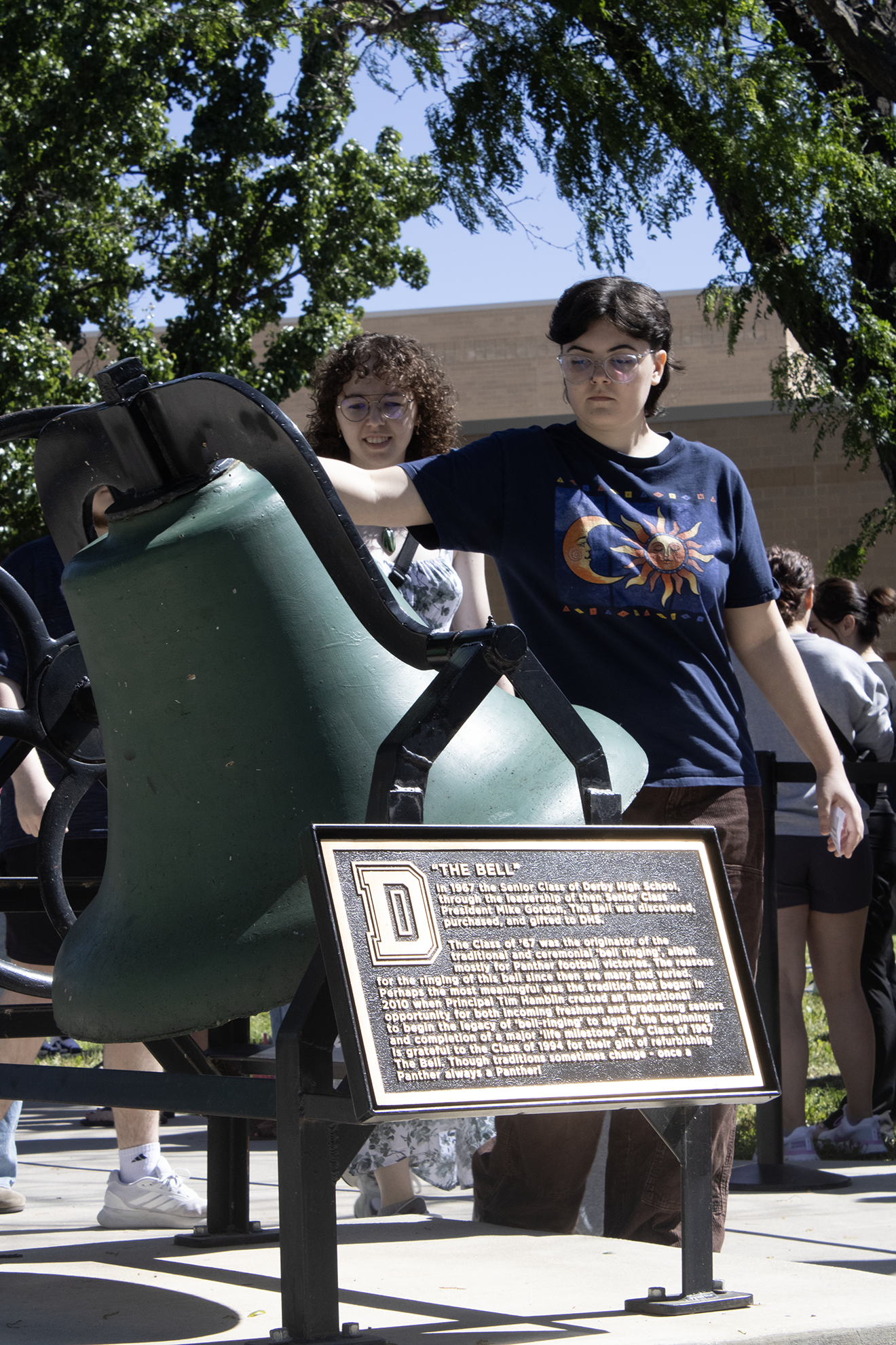 Bell ringing (Photos by Madison Quade)