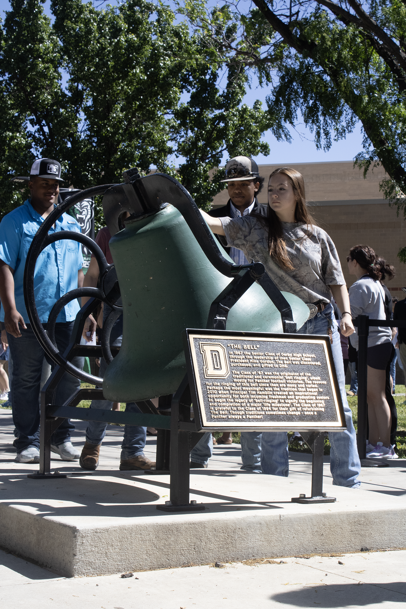 Bell ringing (Photos by Madison Quade)
