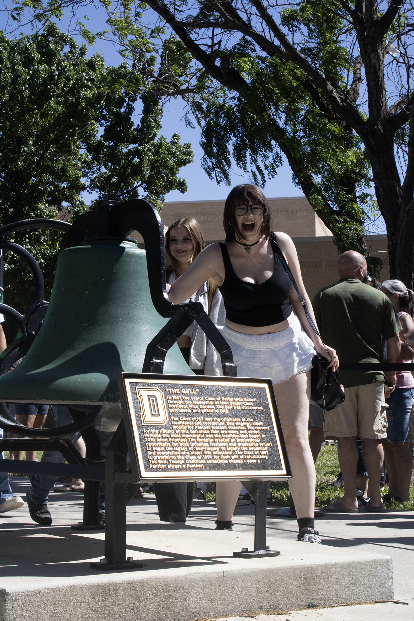 Bell ringing (Photos by Madison Quade)