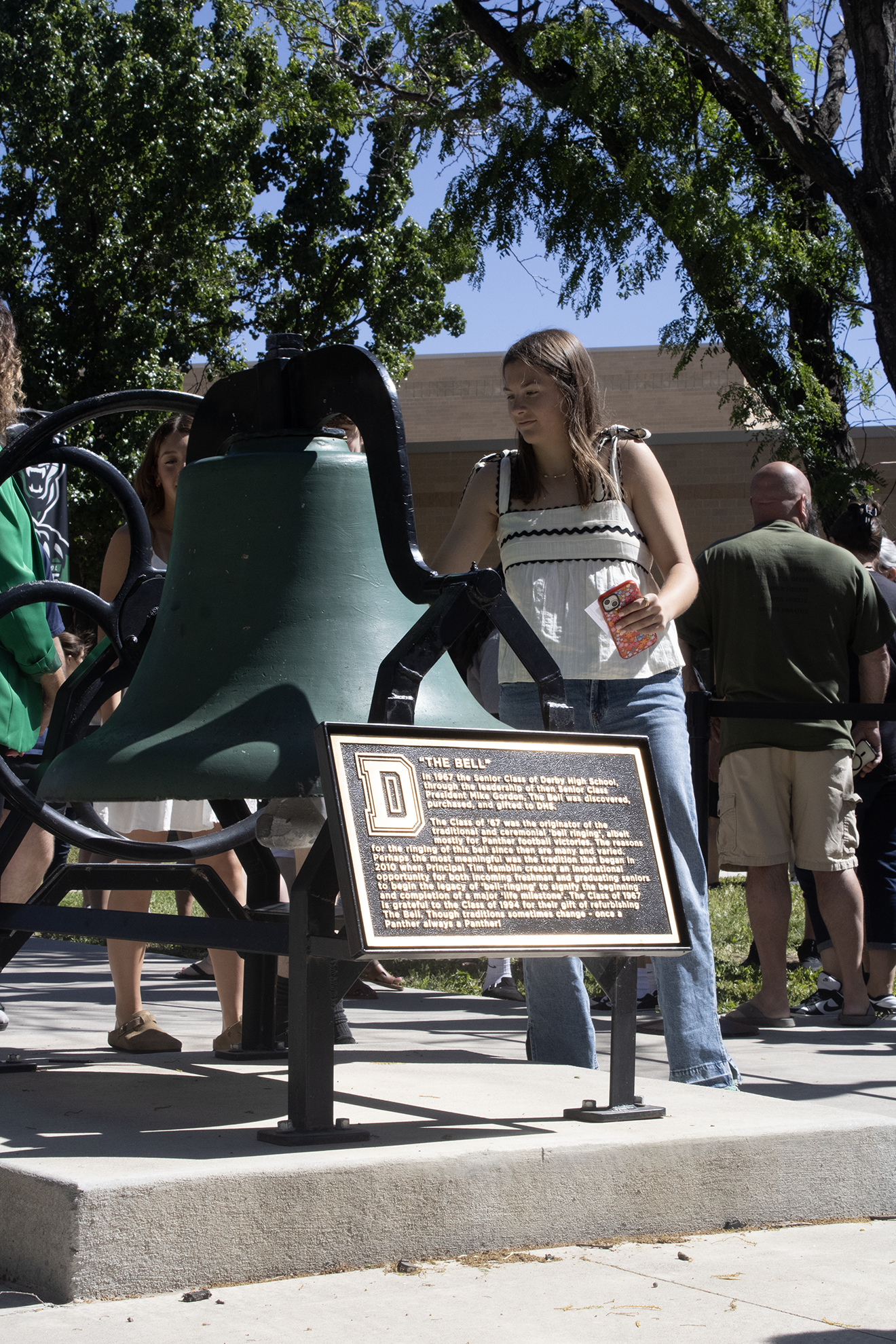 Bell ringing (Photos by Madison Quade)