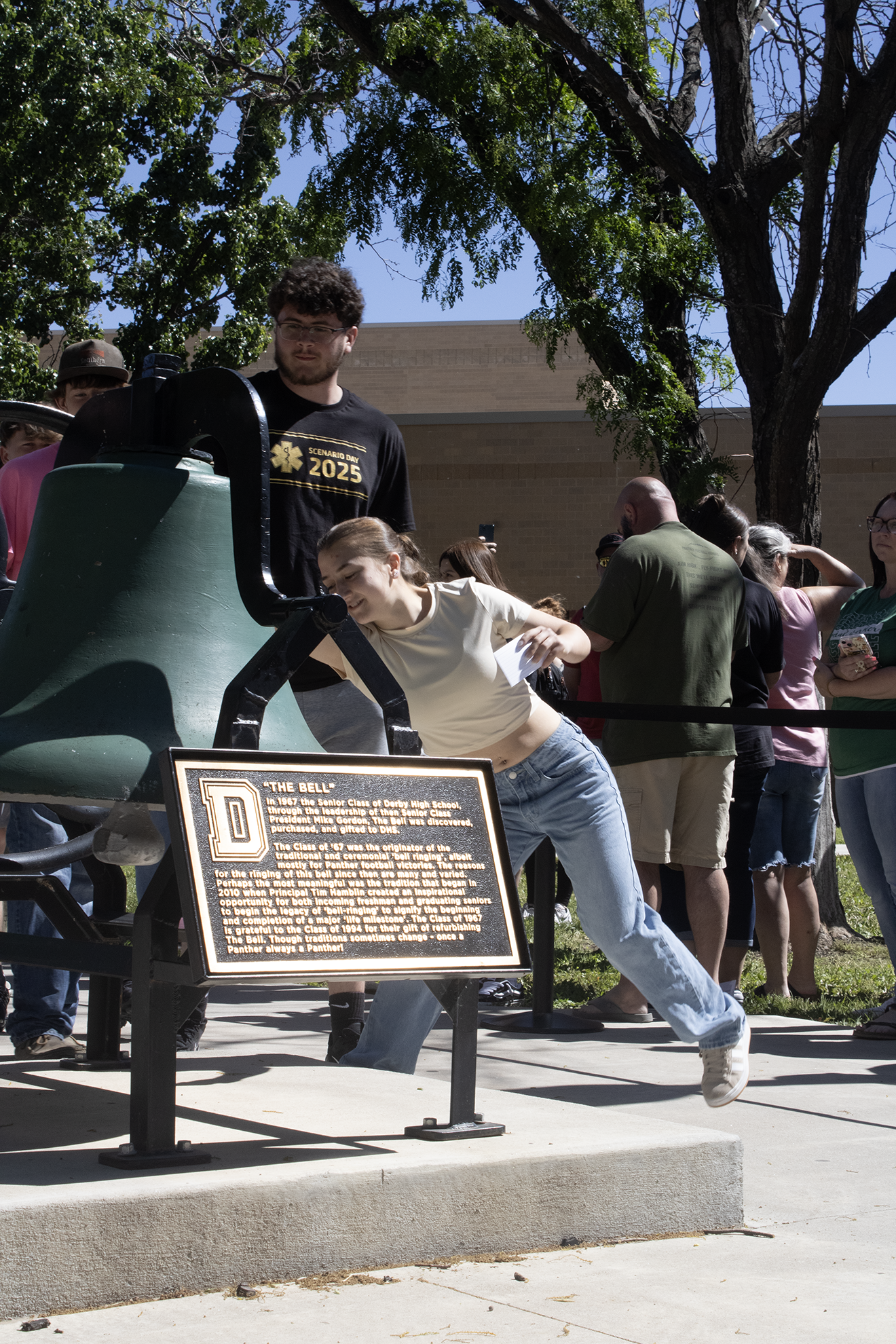 Bell ringing (Photos by Madison Quade)