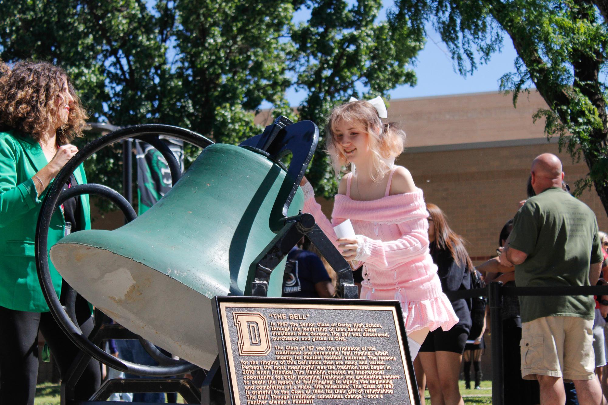 2025 Bell Ringing (Photos by Bree Stuhlsatz