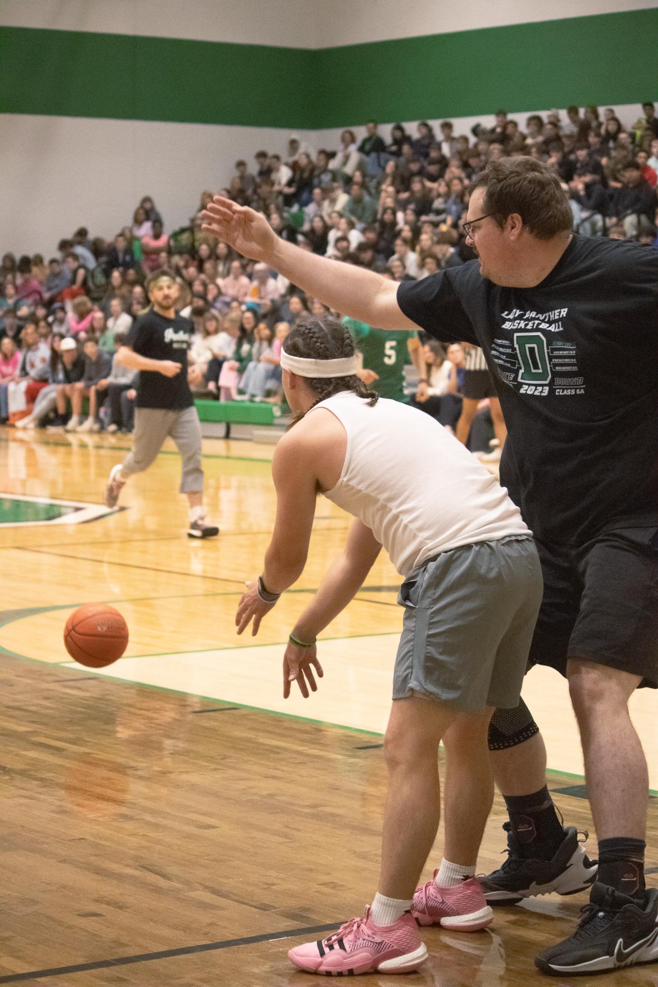 Senior vs. Staff basketball game (Photos by Persephone Ivy)