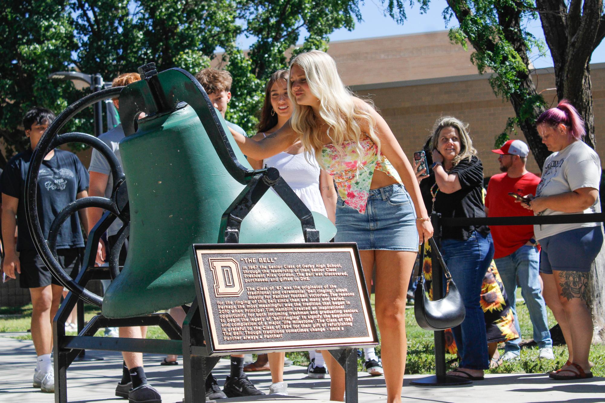 2025 Bell Ringing (Photos by Bree Stuhlsatz