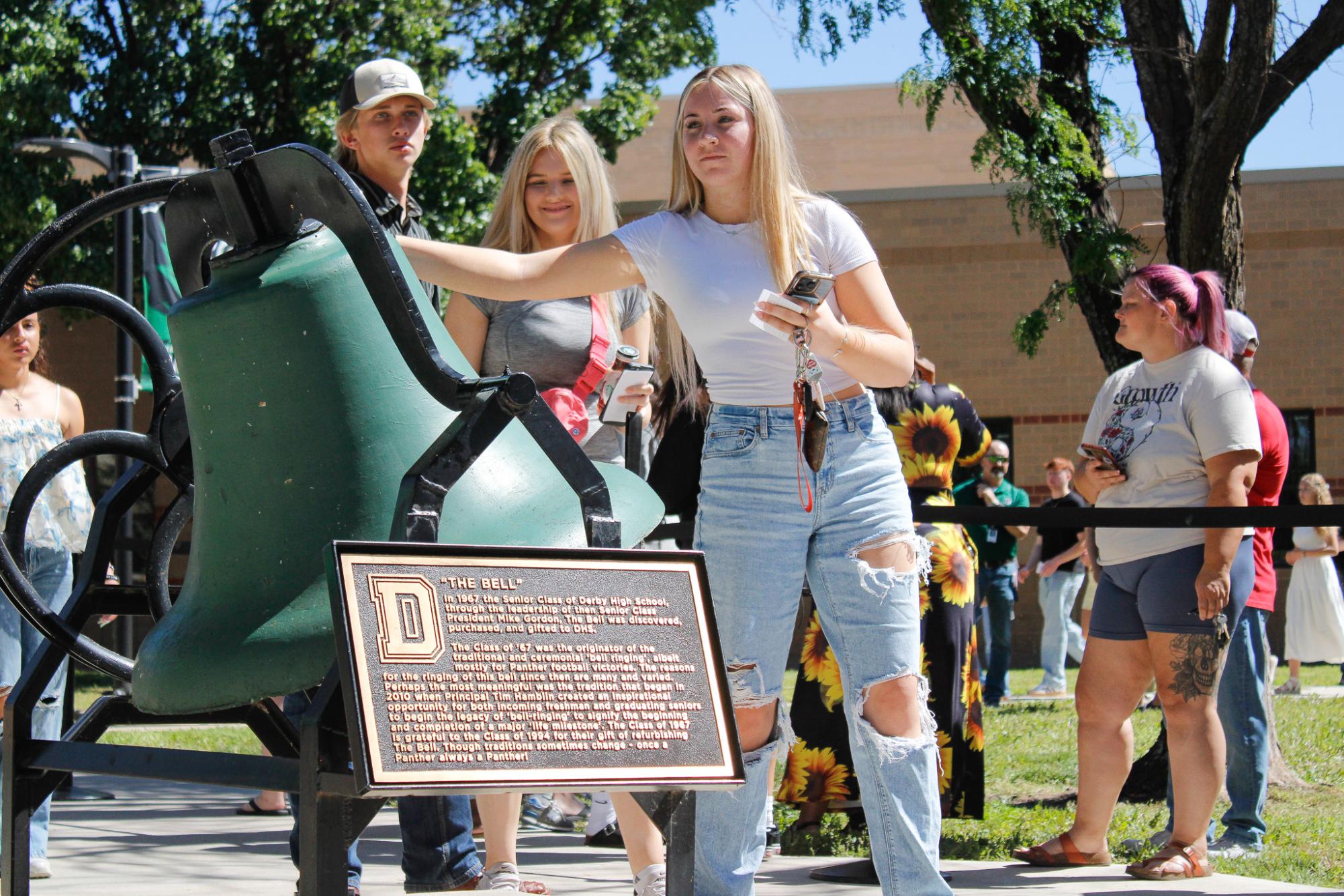 2025 Bell Ringing (Photos by Bree Stuhlsatz