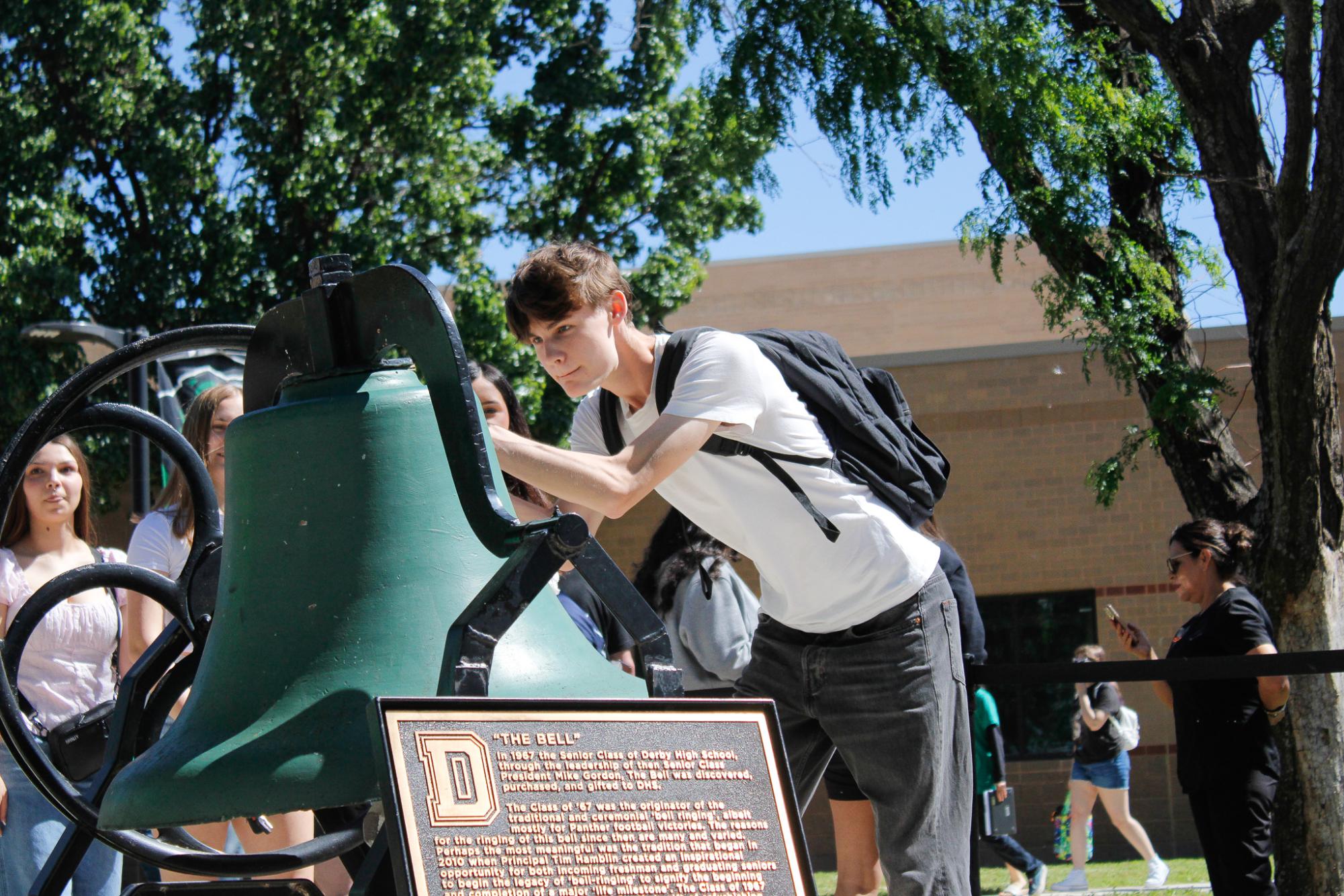 2025 Bell Ringing (Photos by Bree Stuhlsatz