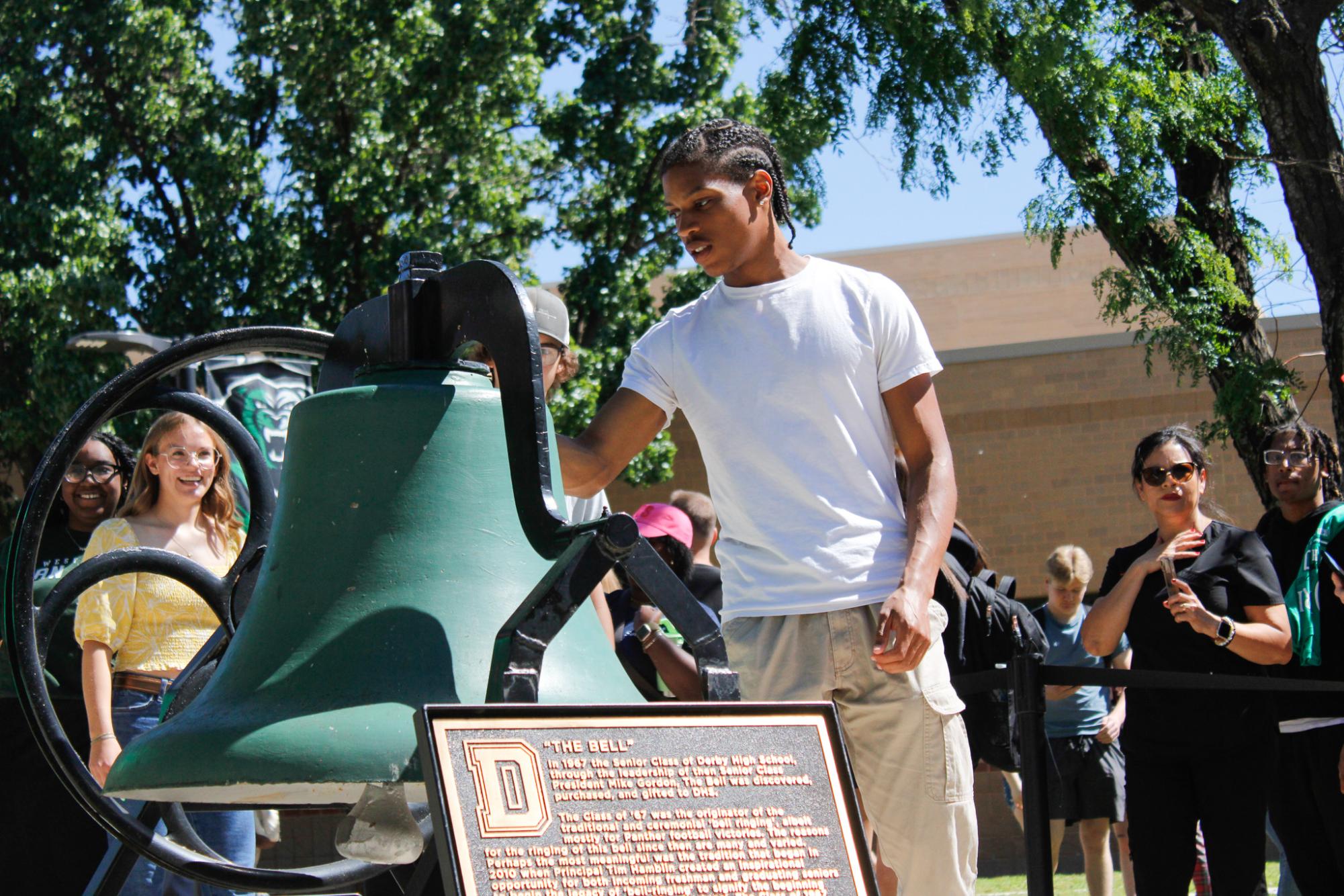 2025 Bell Ringing (Photos by Bree Stuhlsatz