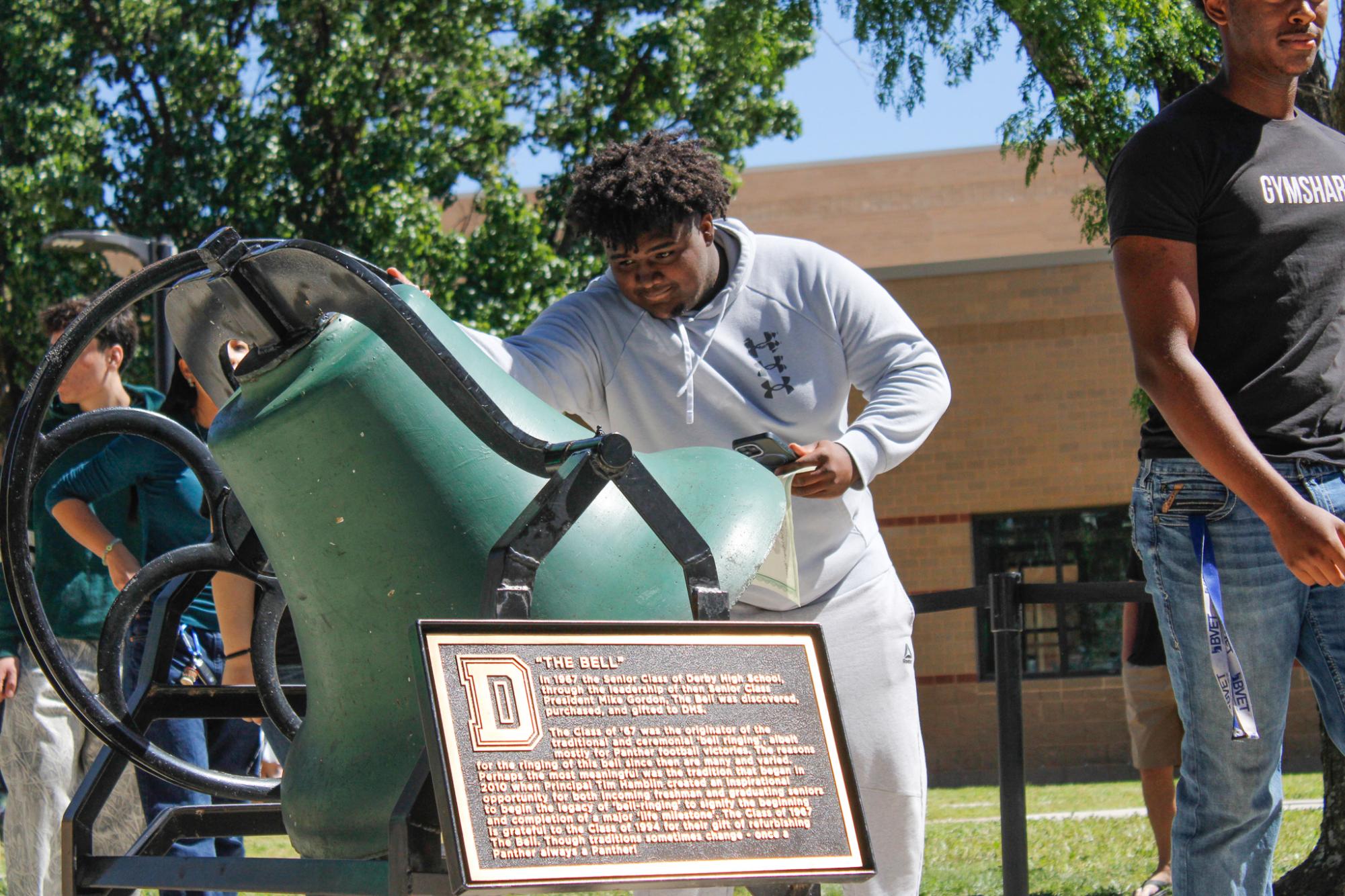 2025 Bell Ringing (Photos by Bree Stuhlsatz