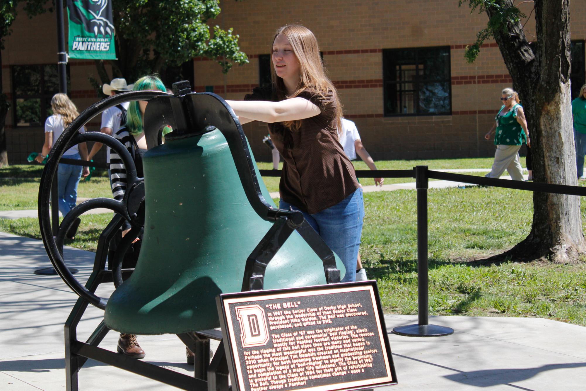 2025 Bell Ringing (Photos by Bree Stuhlsatz