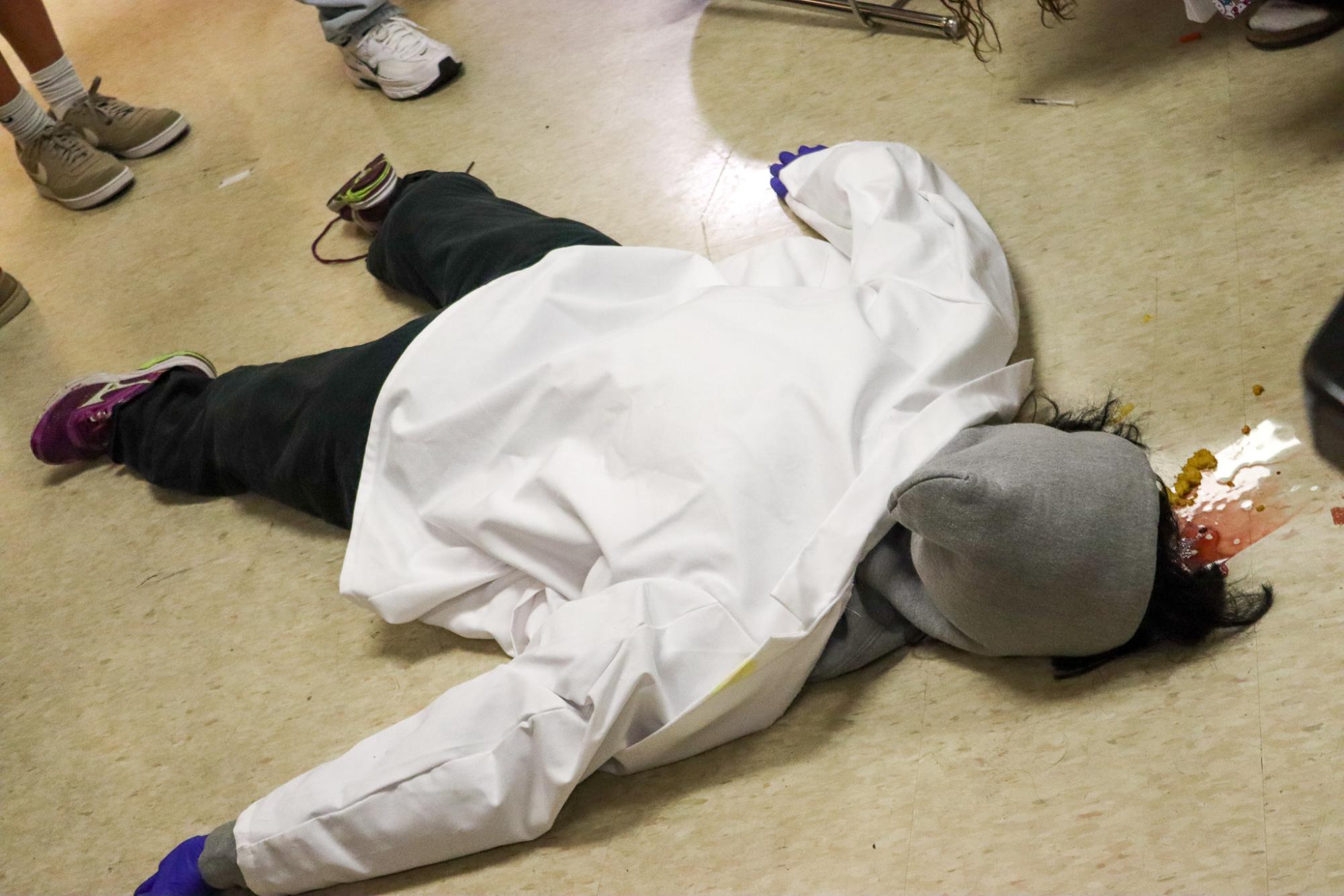 (Fake) Dead Body in A4 (Photos by Madison Hite)