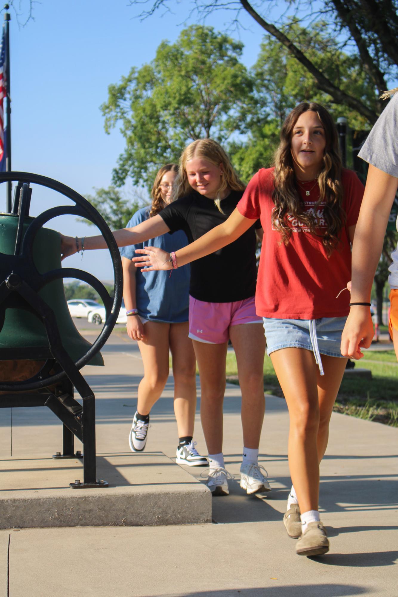 First day for new students (Photos by Kaelyn Kissack)