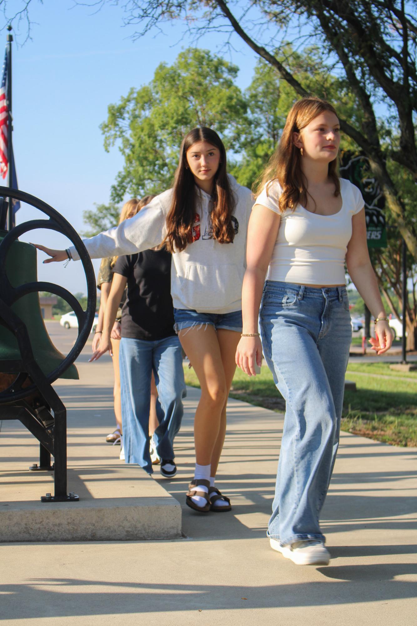 First day for new students (Photos by Kaelyn Kissack)
