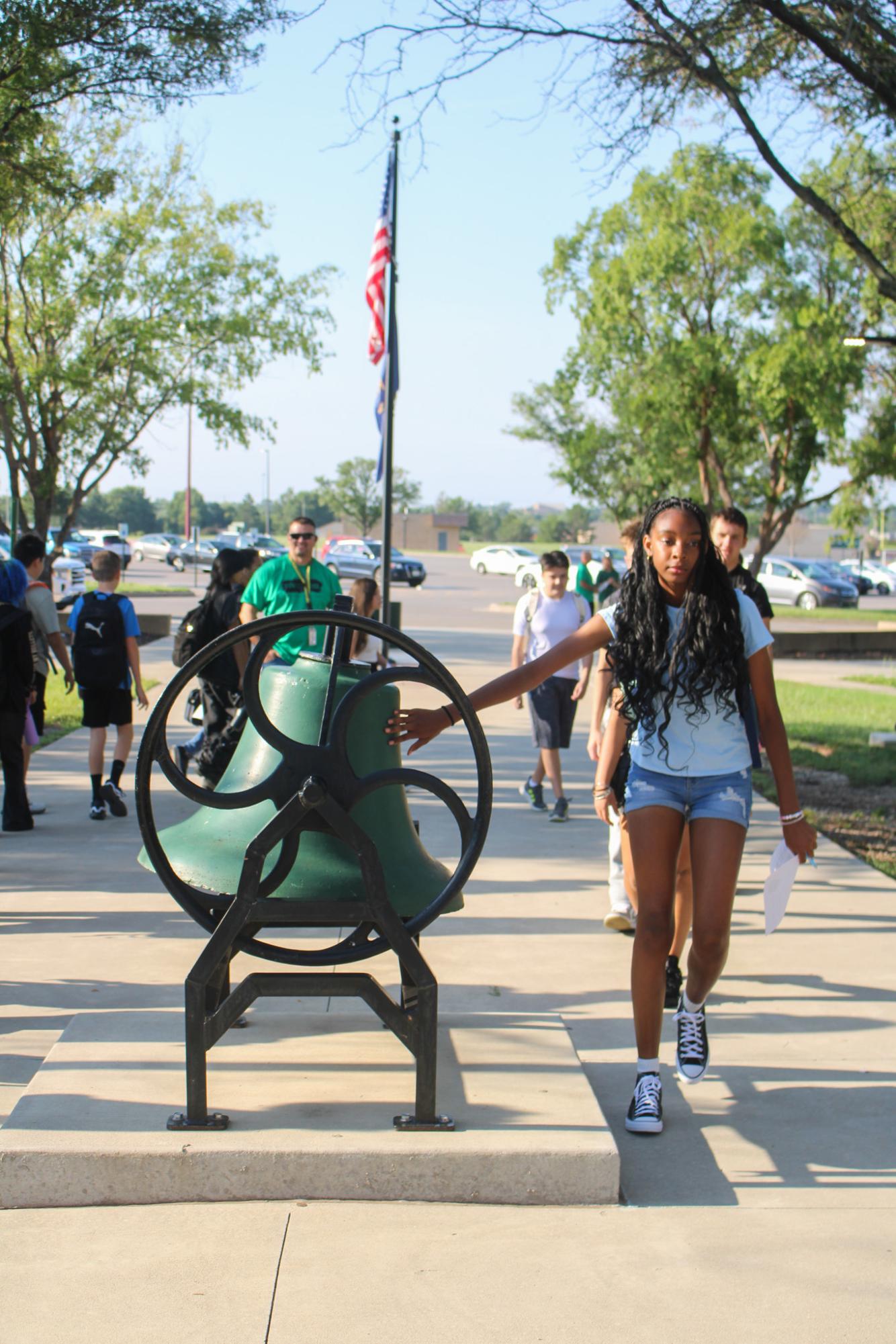 First day for new students (Photos by Kaelyn Kissack)