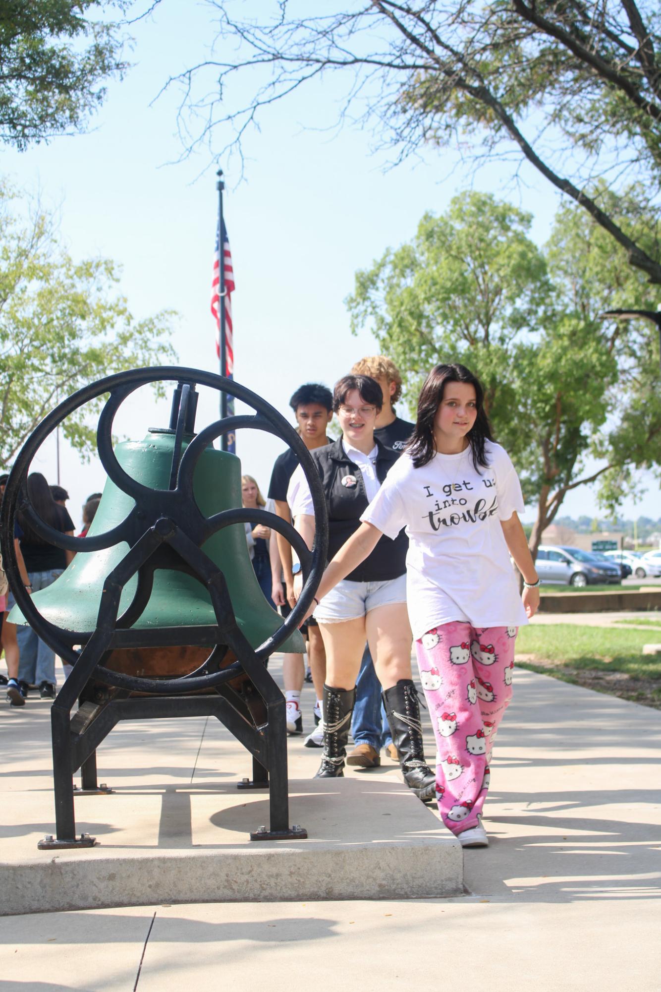 First day for new students (Photos by Kaelyn Kissack)