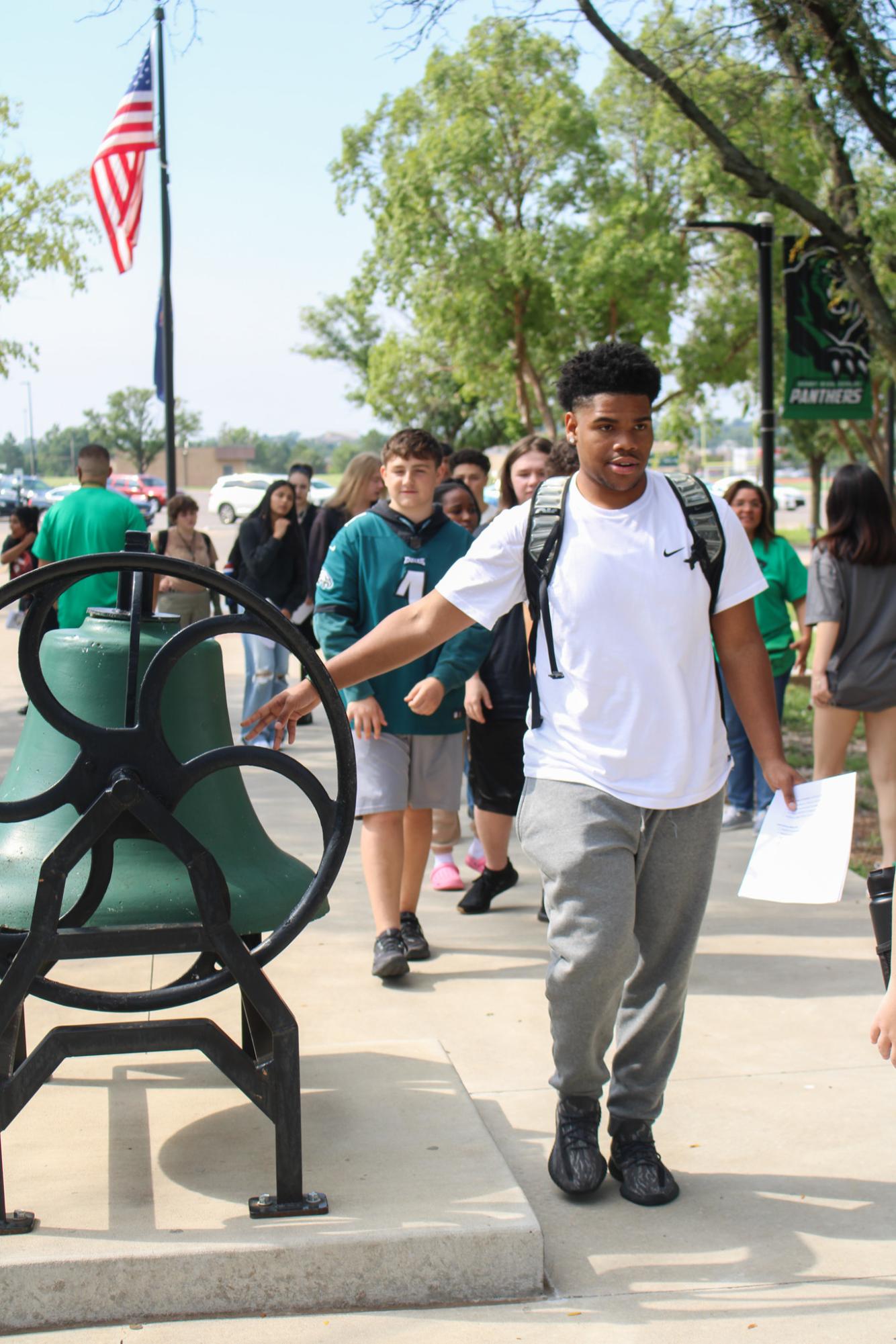 First day for new students (Photos by Kaelyn Kissack)