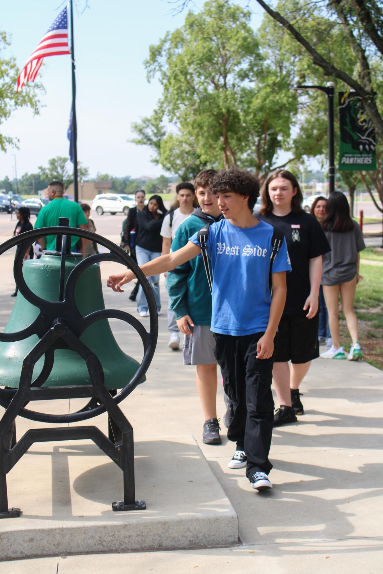 First day for new students (Photos by Kaelyn Kissack)
