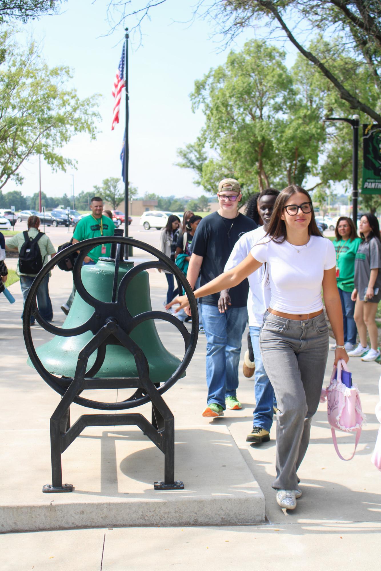 First day for new students (Photos by Kaelyn Kissack)