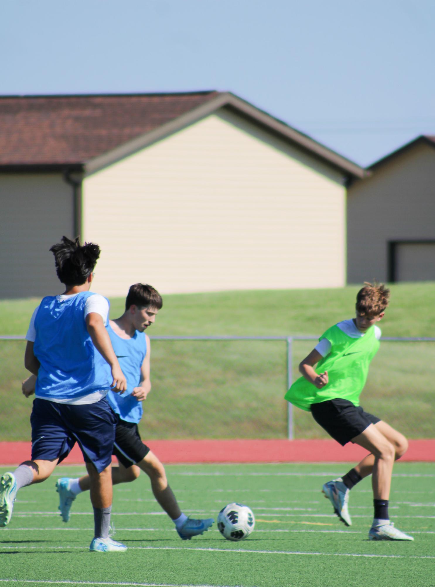 Boys soccer practice (Photos by Leona Nguyen)