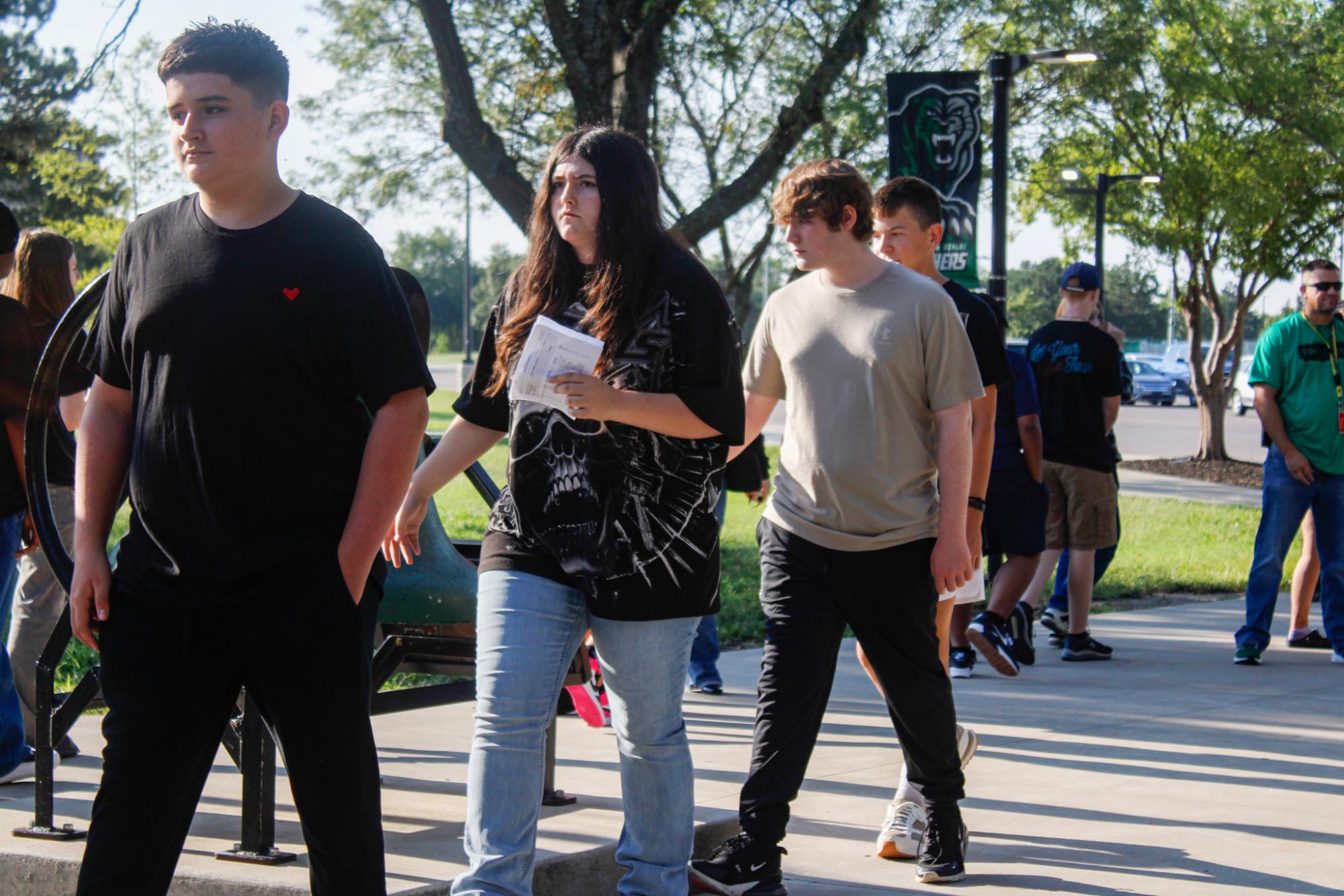 First day for new students (Photos by Maleea Sullivan)