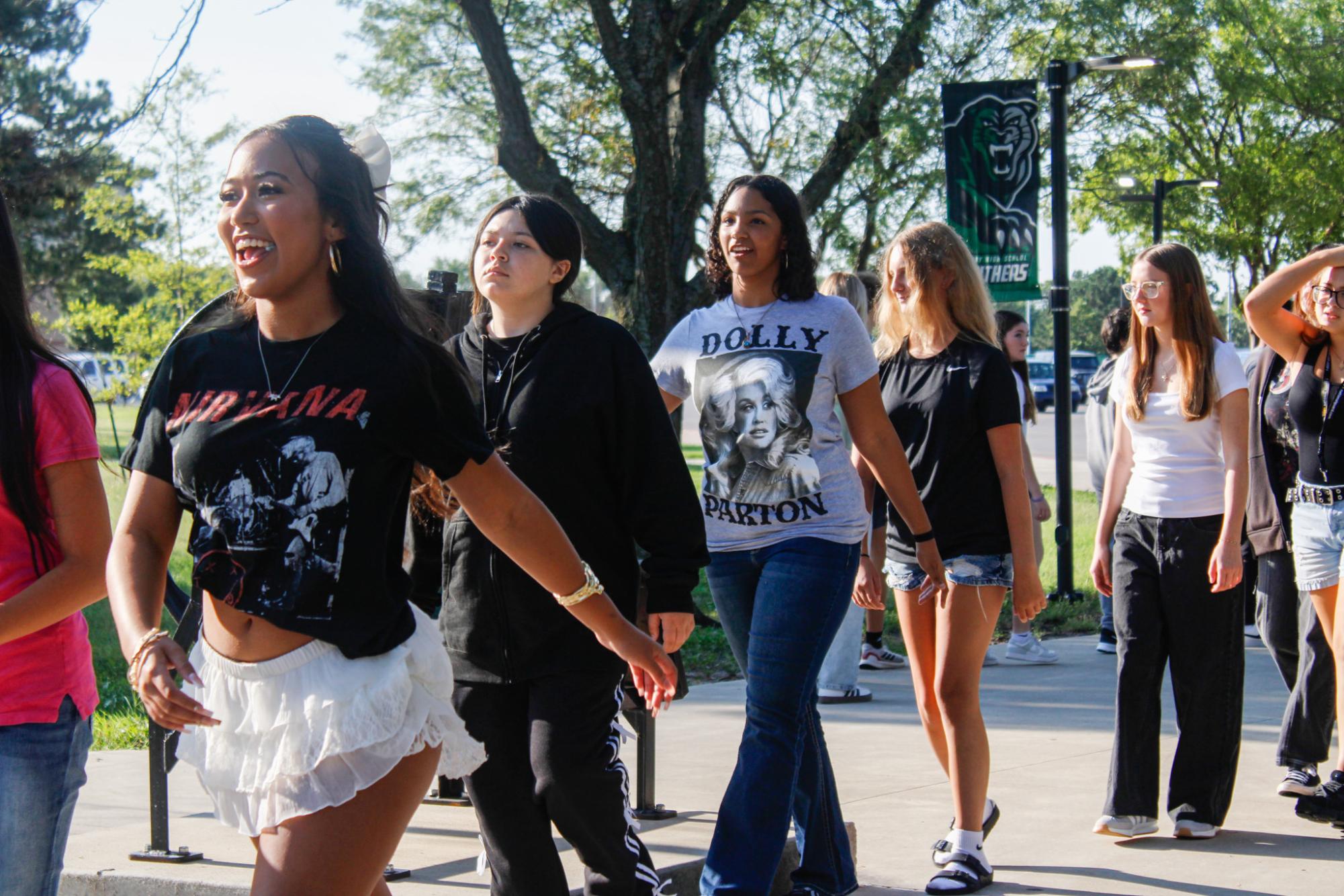 First day for new students (Photos by Maleea Sullivan)