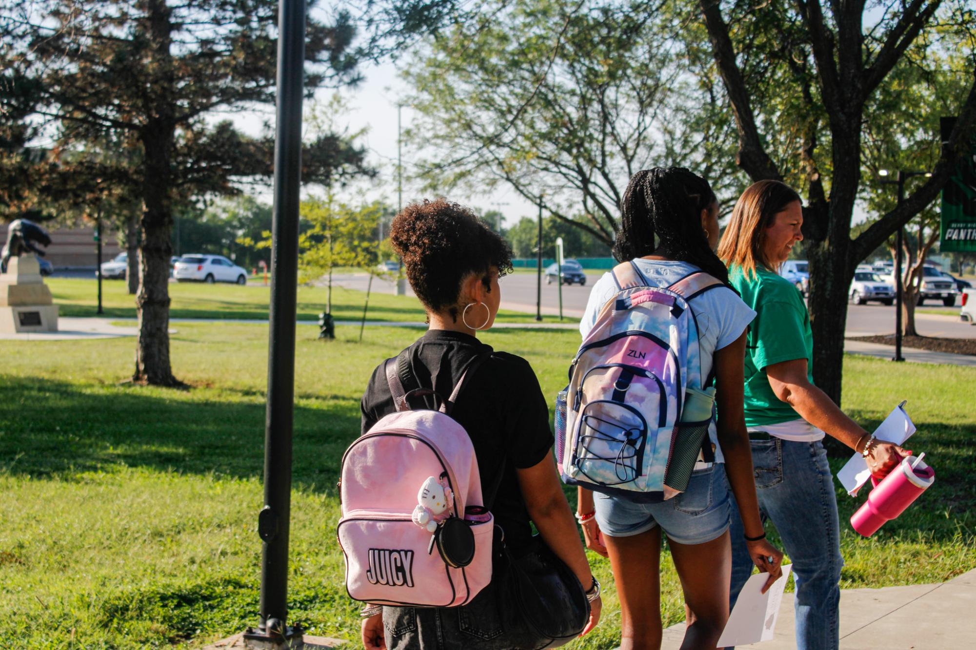 First day for new students (Photos by Maleea Sullivan)