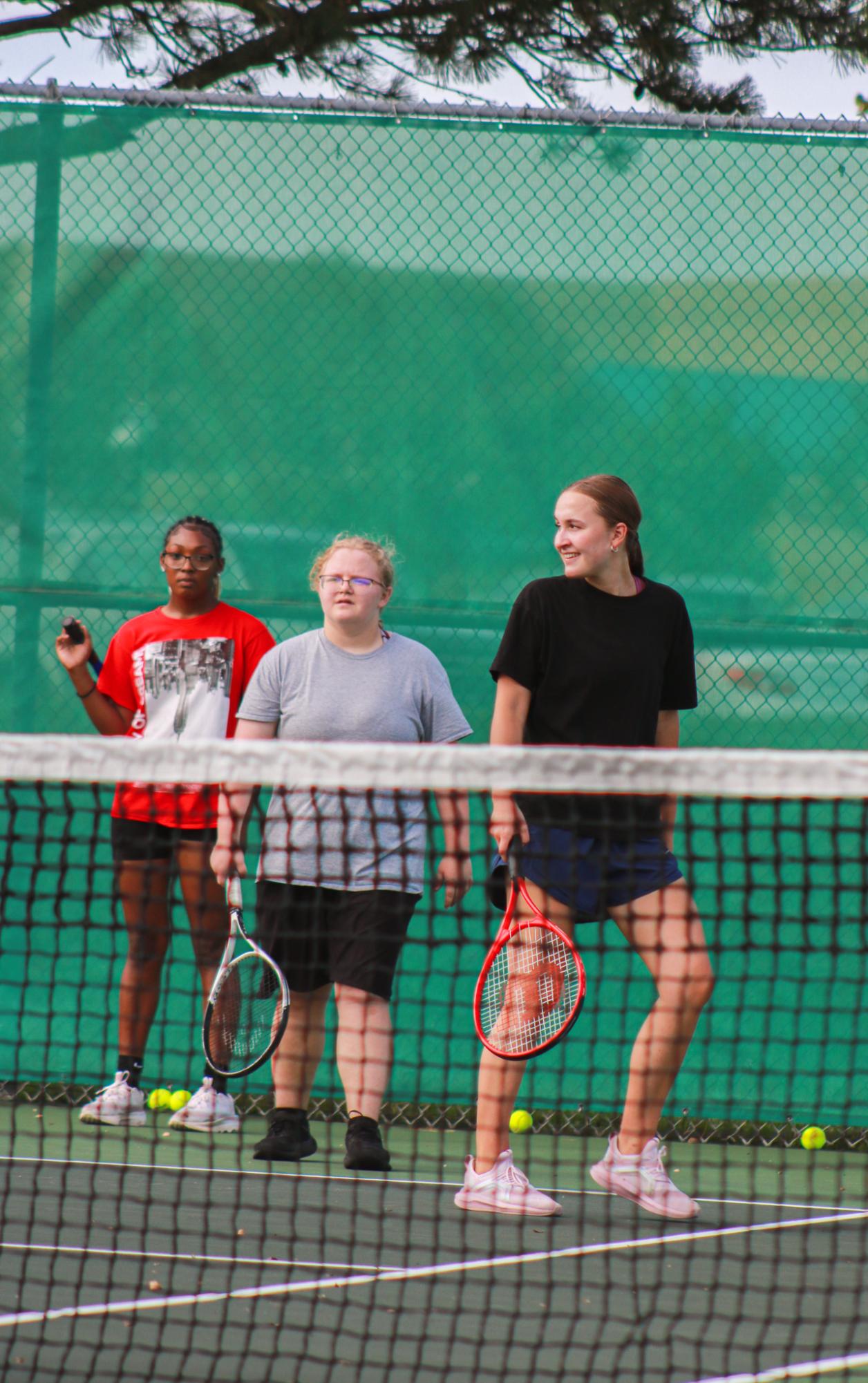 Girls tennis practice (Photos by Ava Mbawuike)