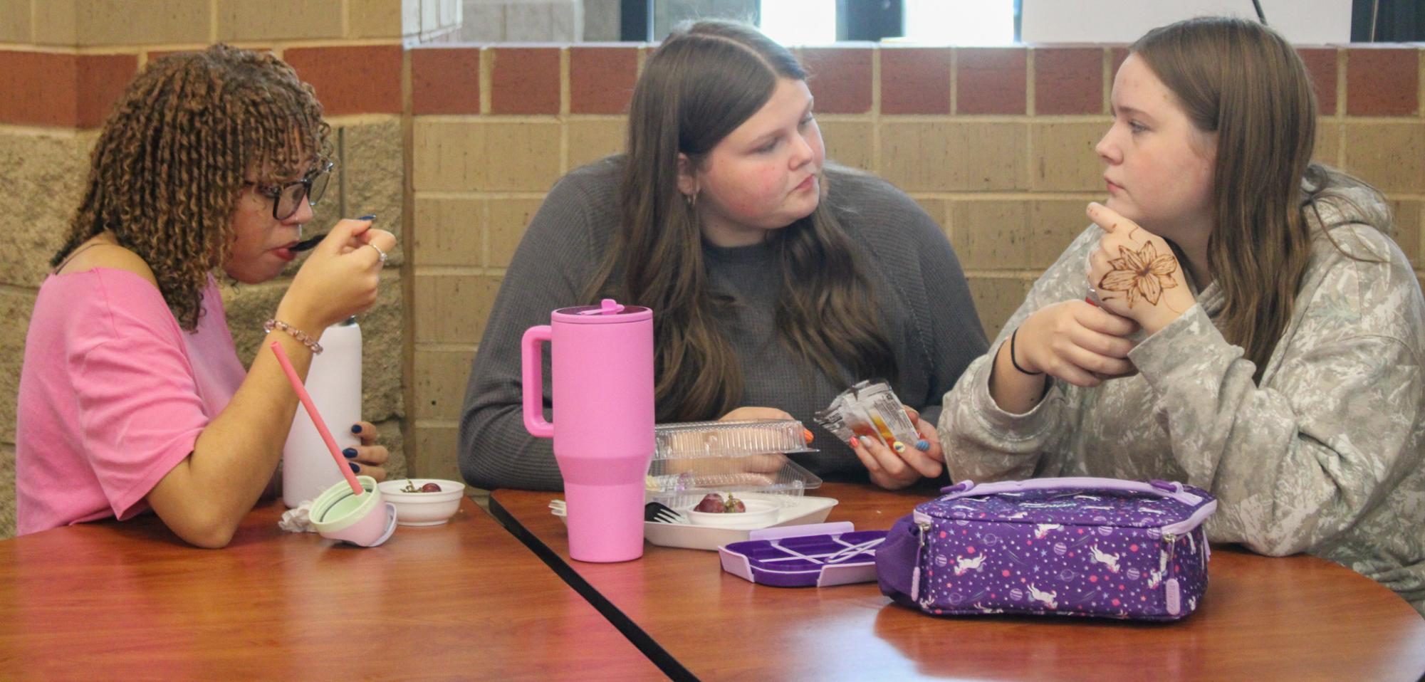 Lunch (Photos by Bella Johnson)