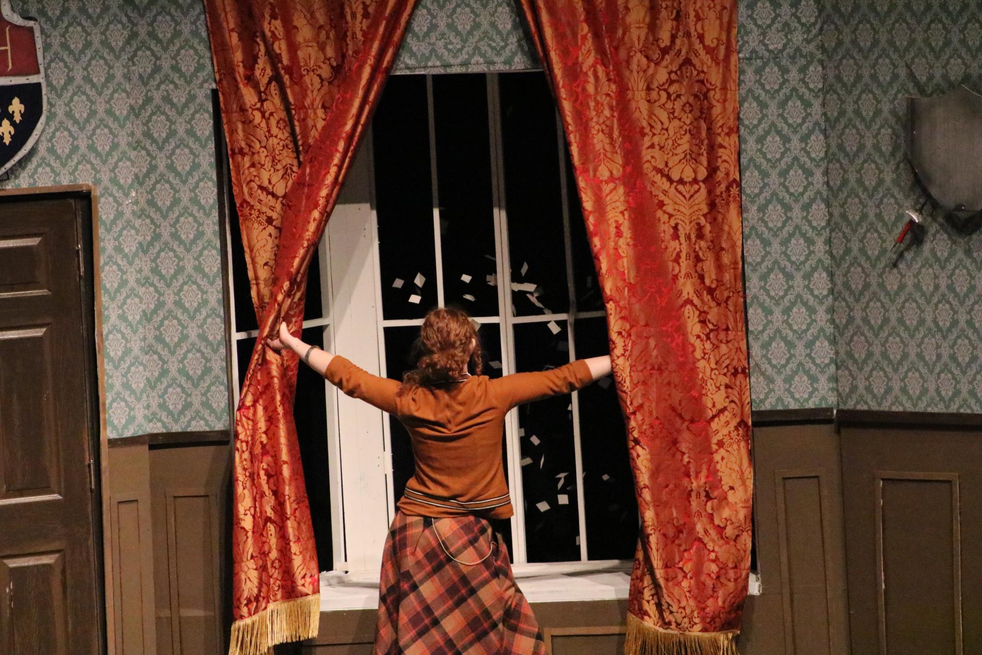 The Play That Goes Wrong closing night (Photos by Sophia Rogers)